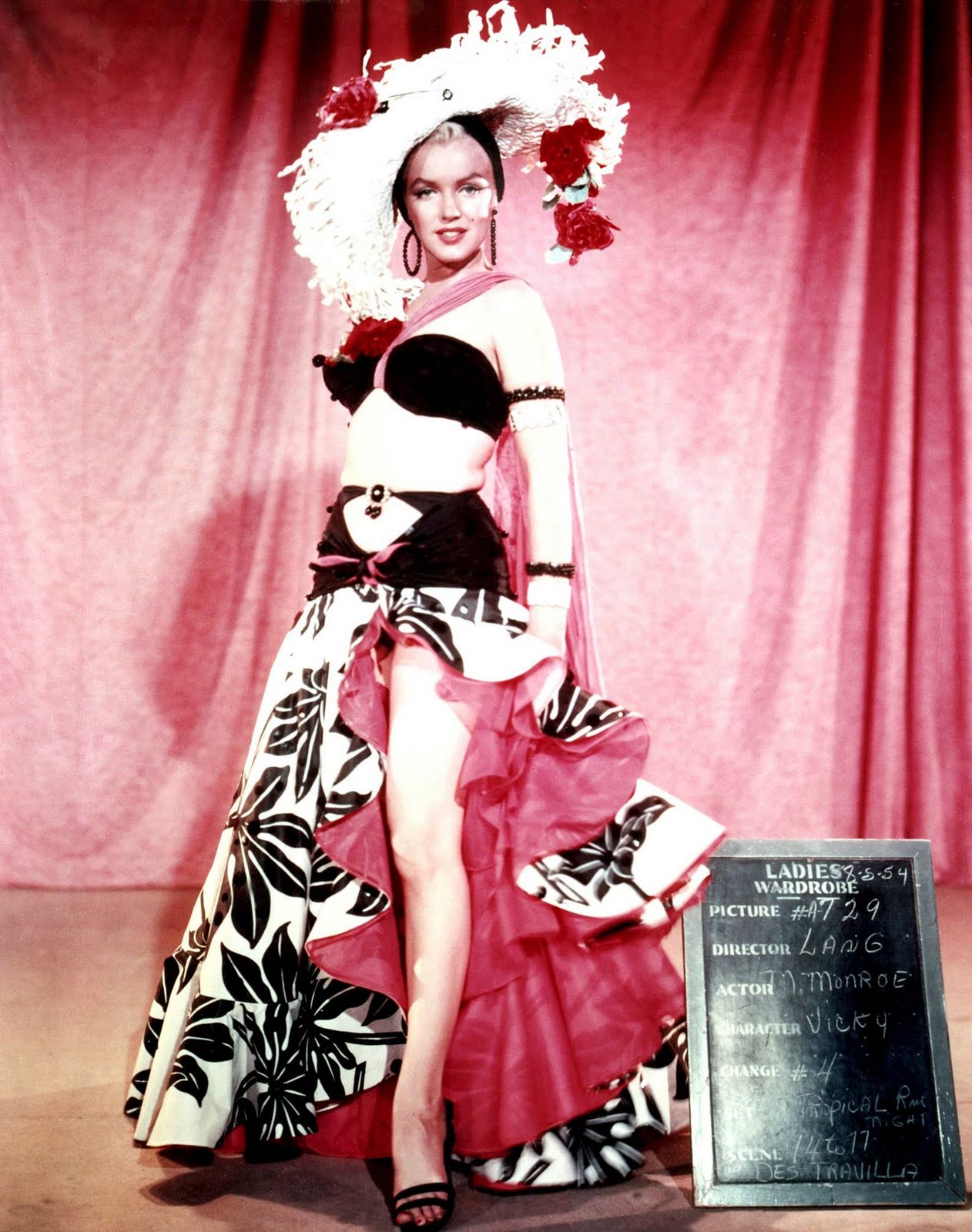 leigh-snowden-scandal