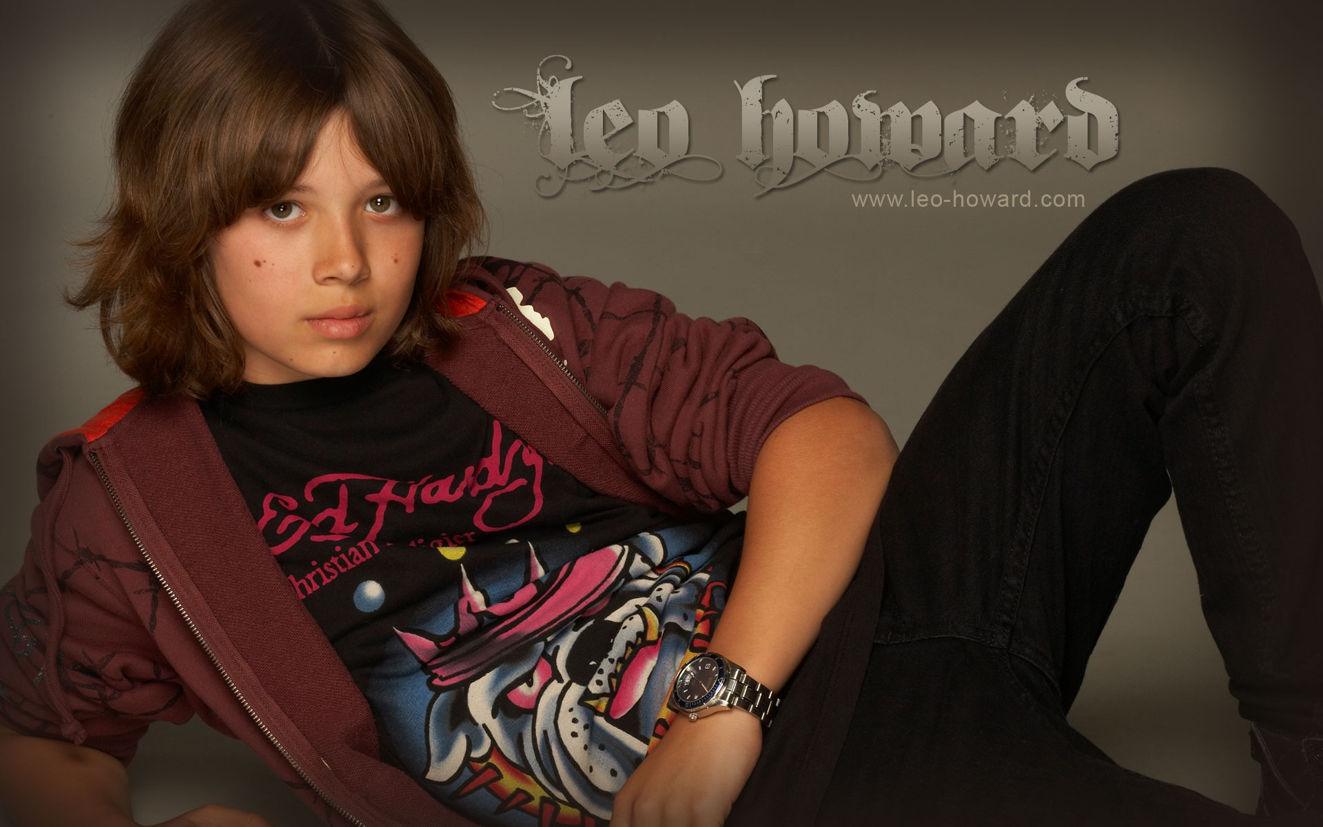 leo-howard-wallpaper