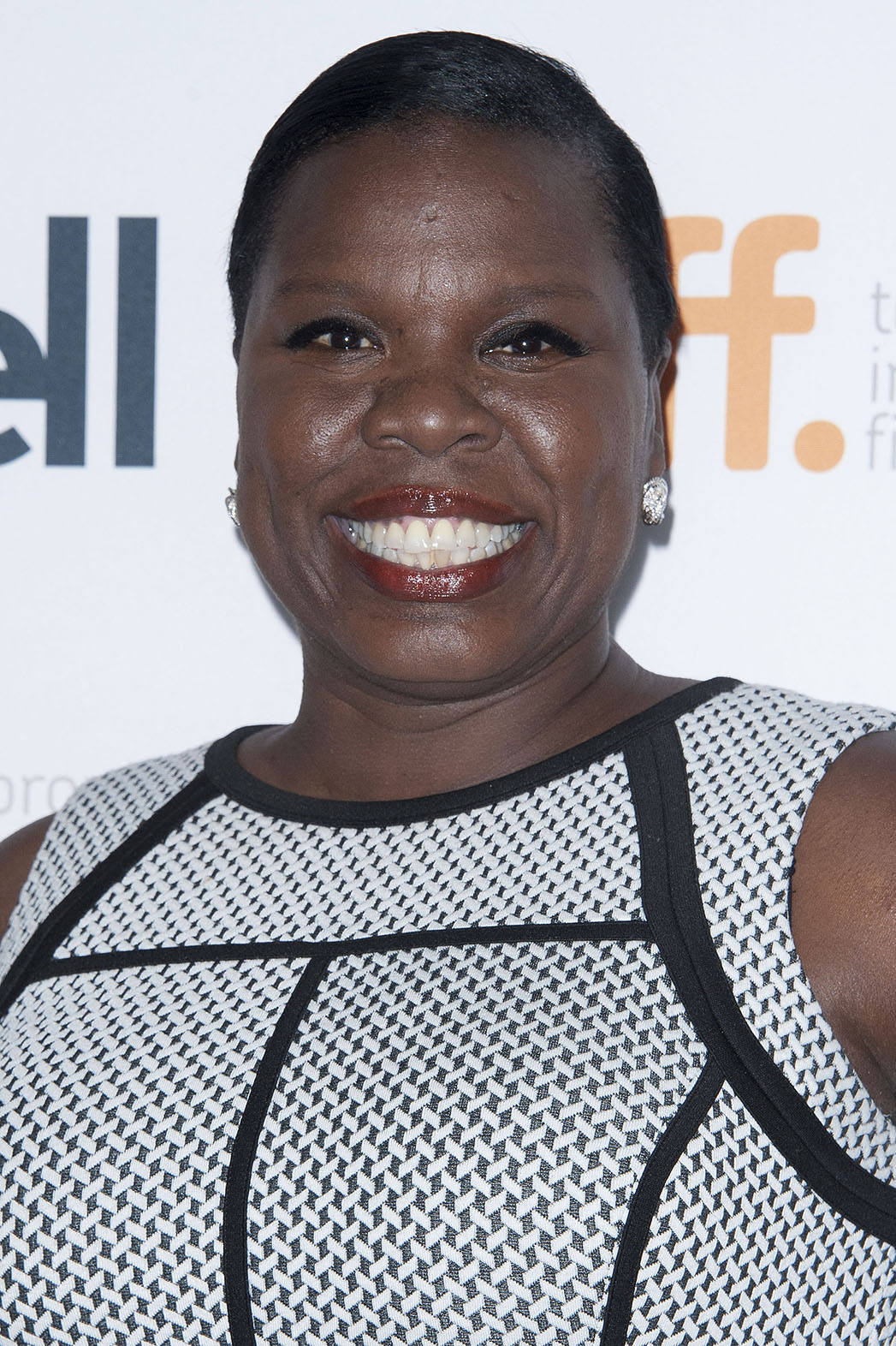 leslie-jones-comedian-scandal