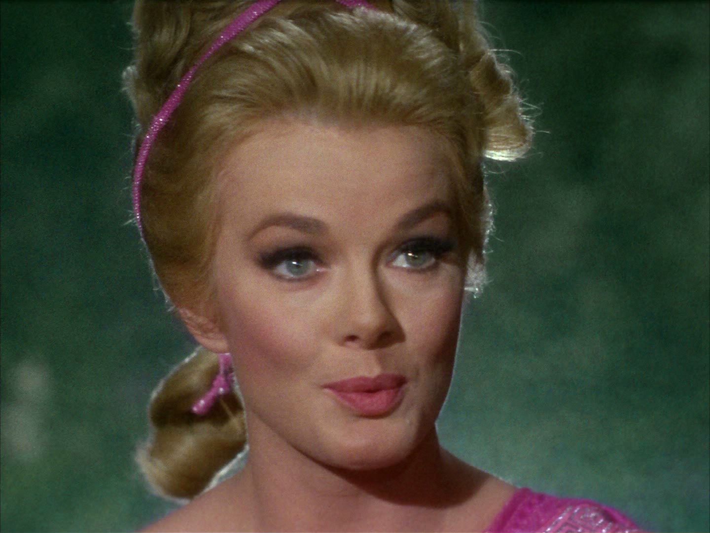 best-pictures-of-leslie-parrish