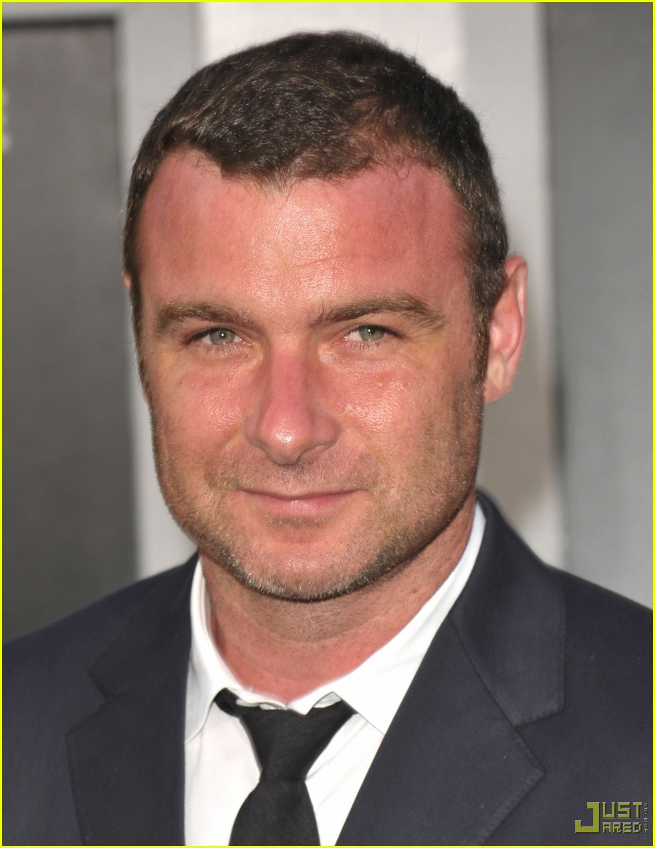 best-pictures-of-liev-schreiber