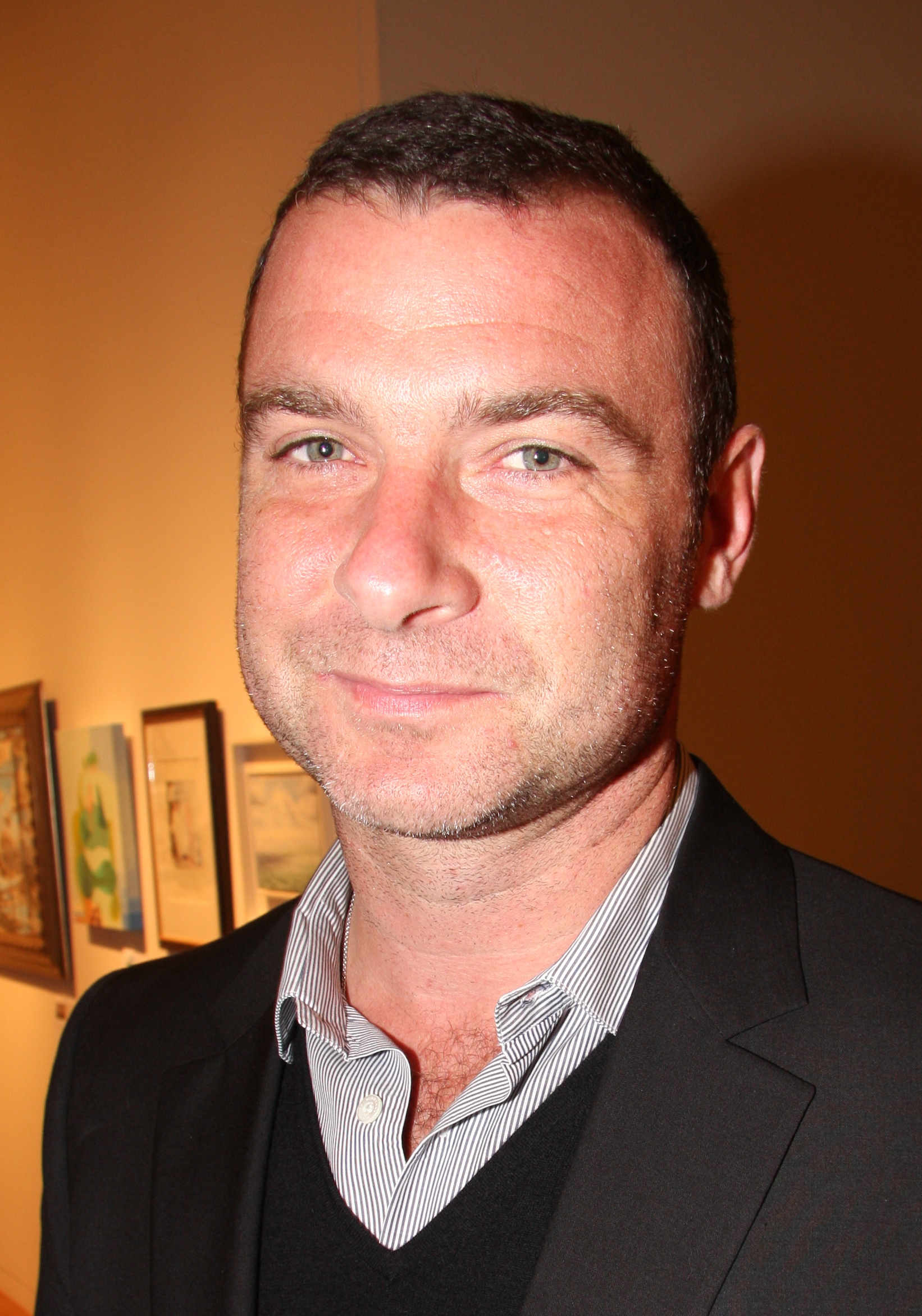 liev-schreiber-hd-wallpaper