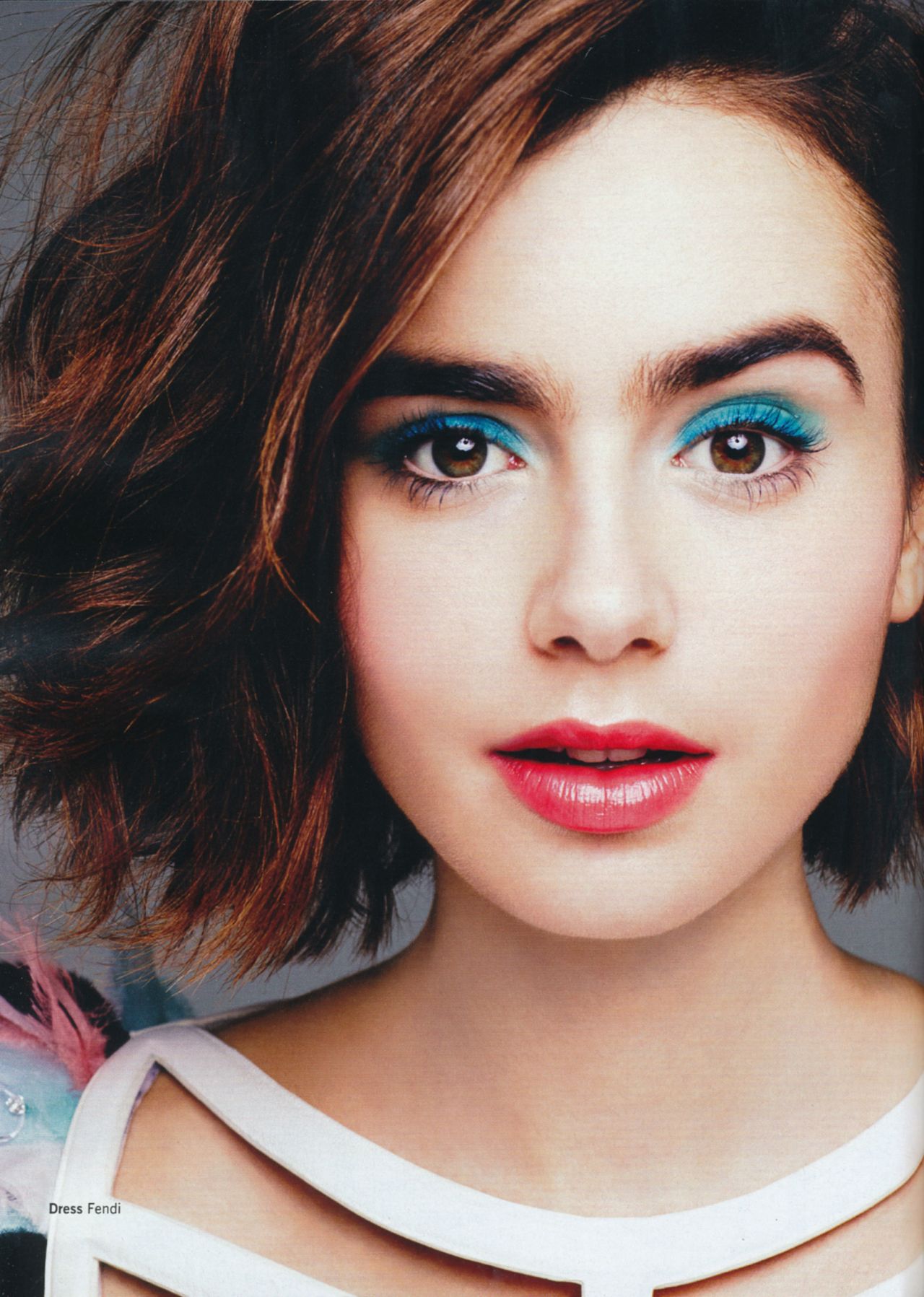 lily-collins-net-worth
