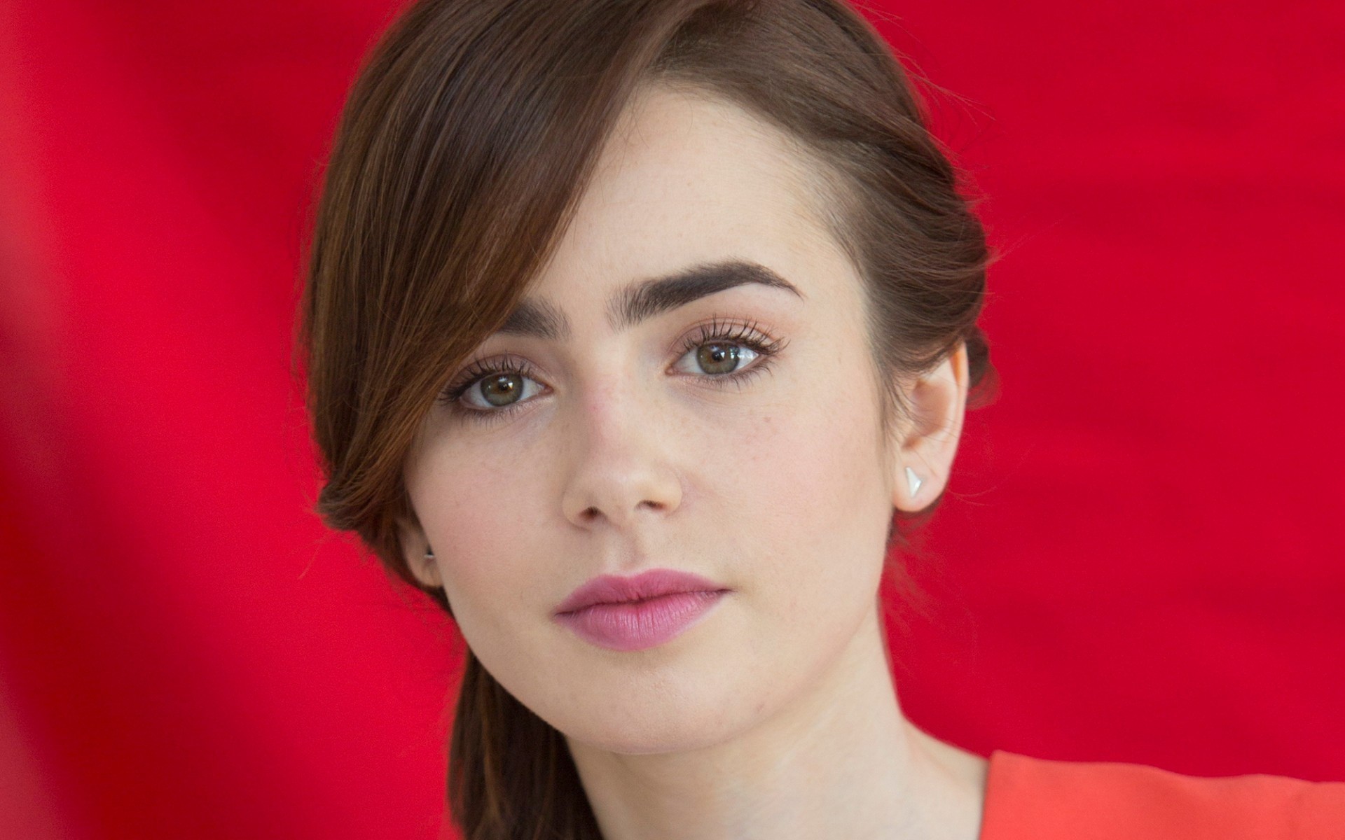 lily-collins-photos