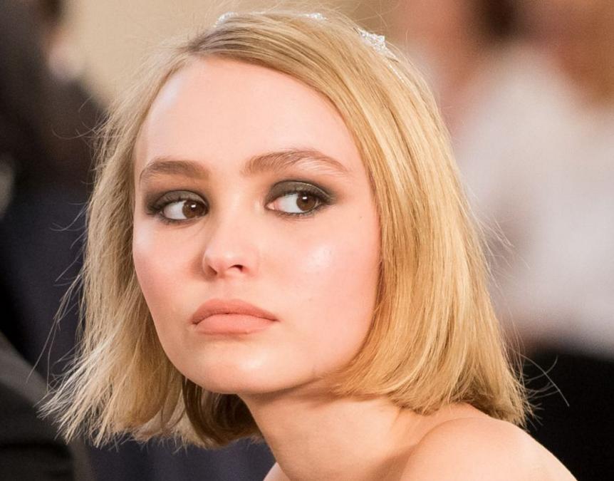 lily-rose-depp-wallpapers