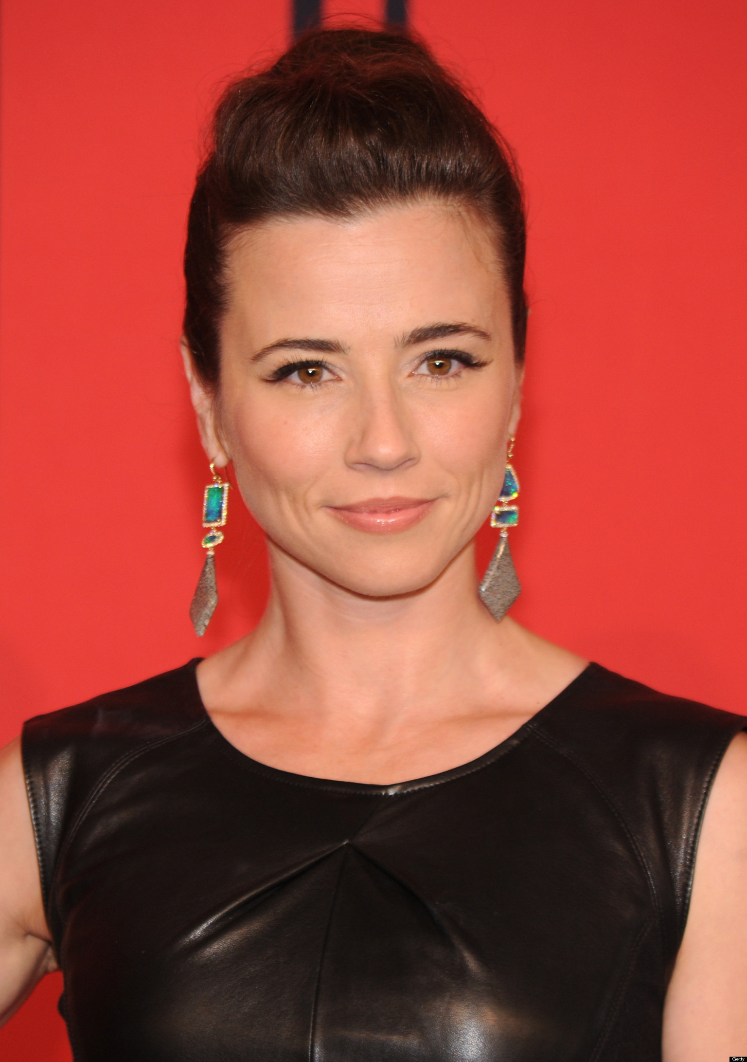 linda-cardellini-net-worth