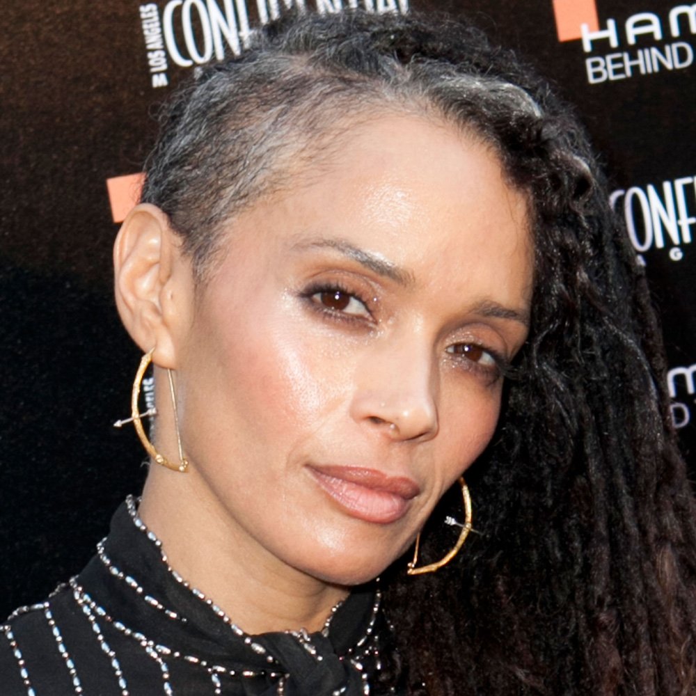 lisa-bonet-pictures