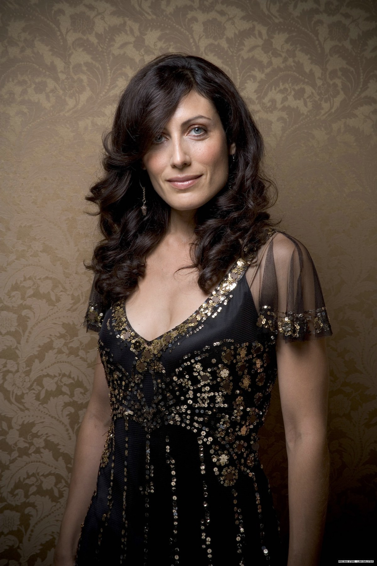 lisa-edelstein-hd-wallpaper