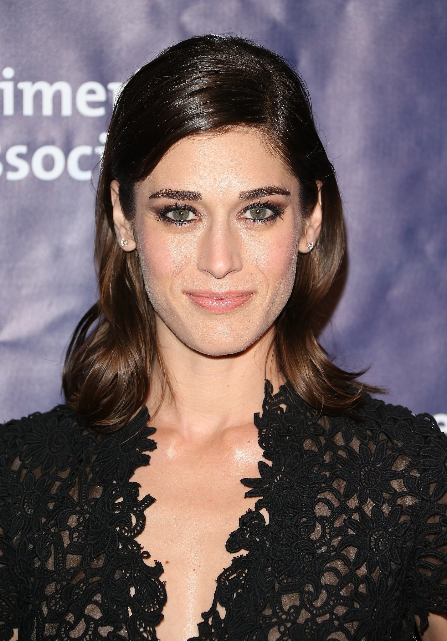 lizzy-caplan-images