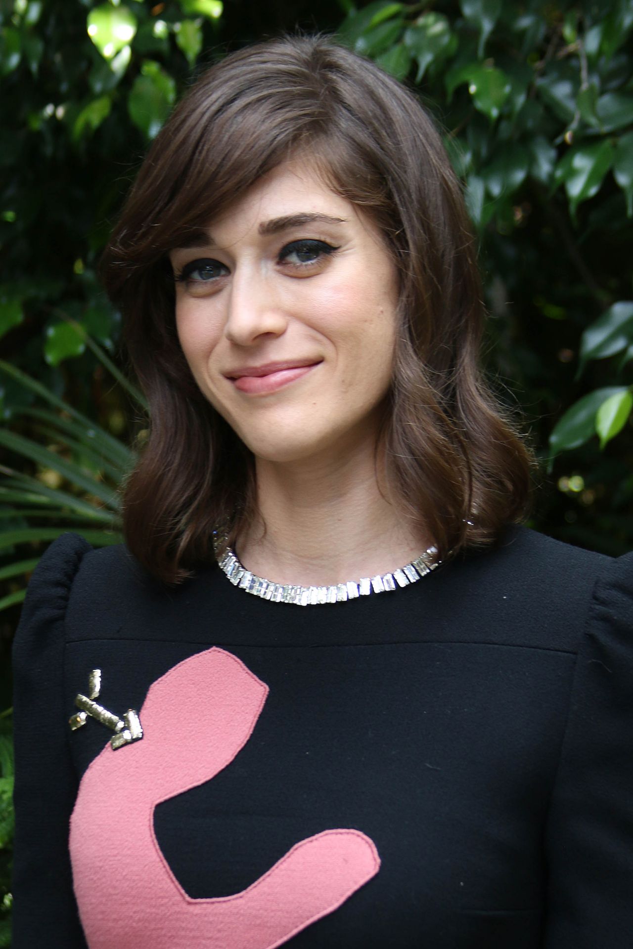 lizzy-caplan-young