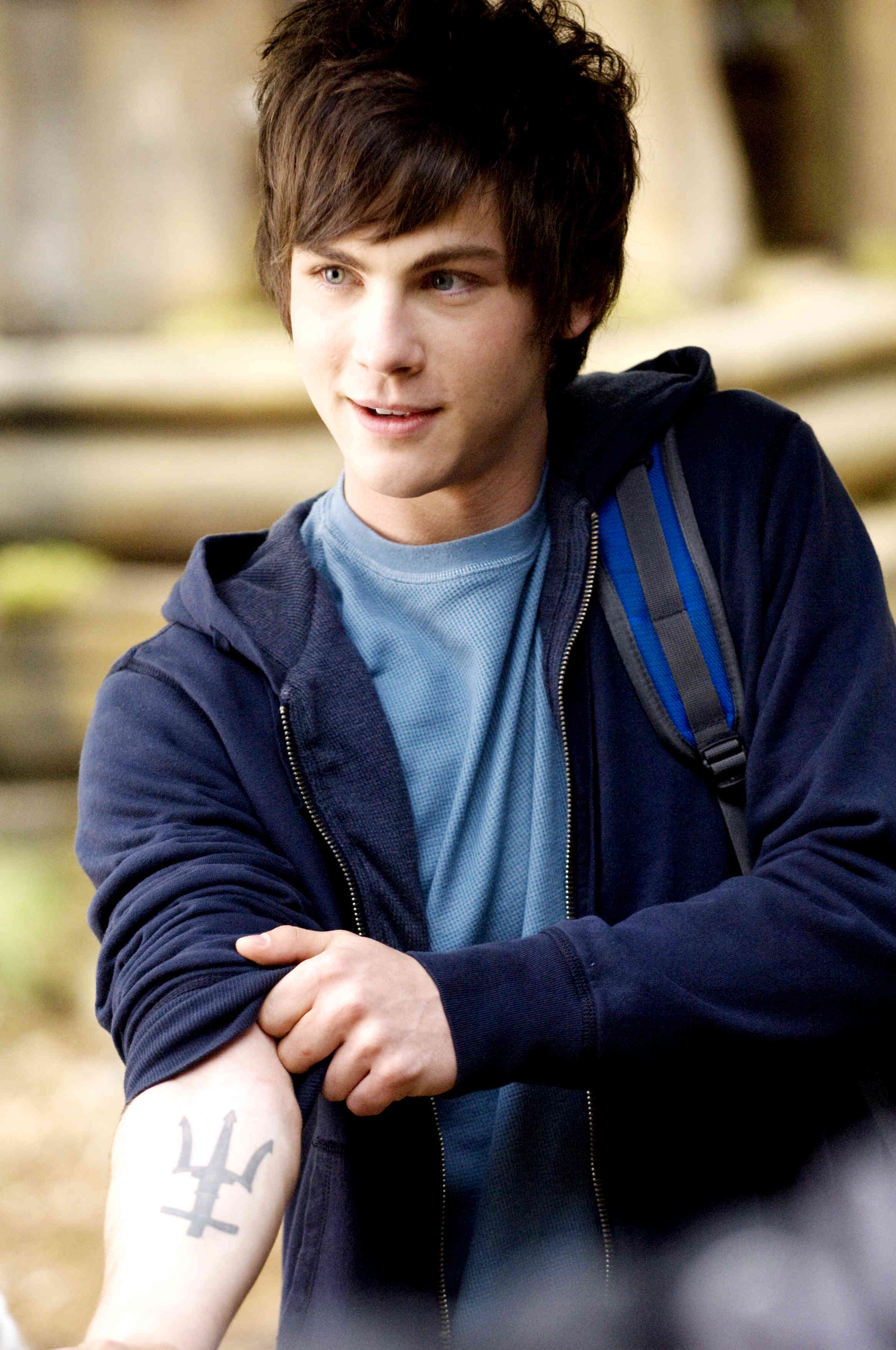 logan-lerman-hd-wallpaper