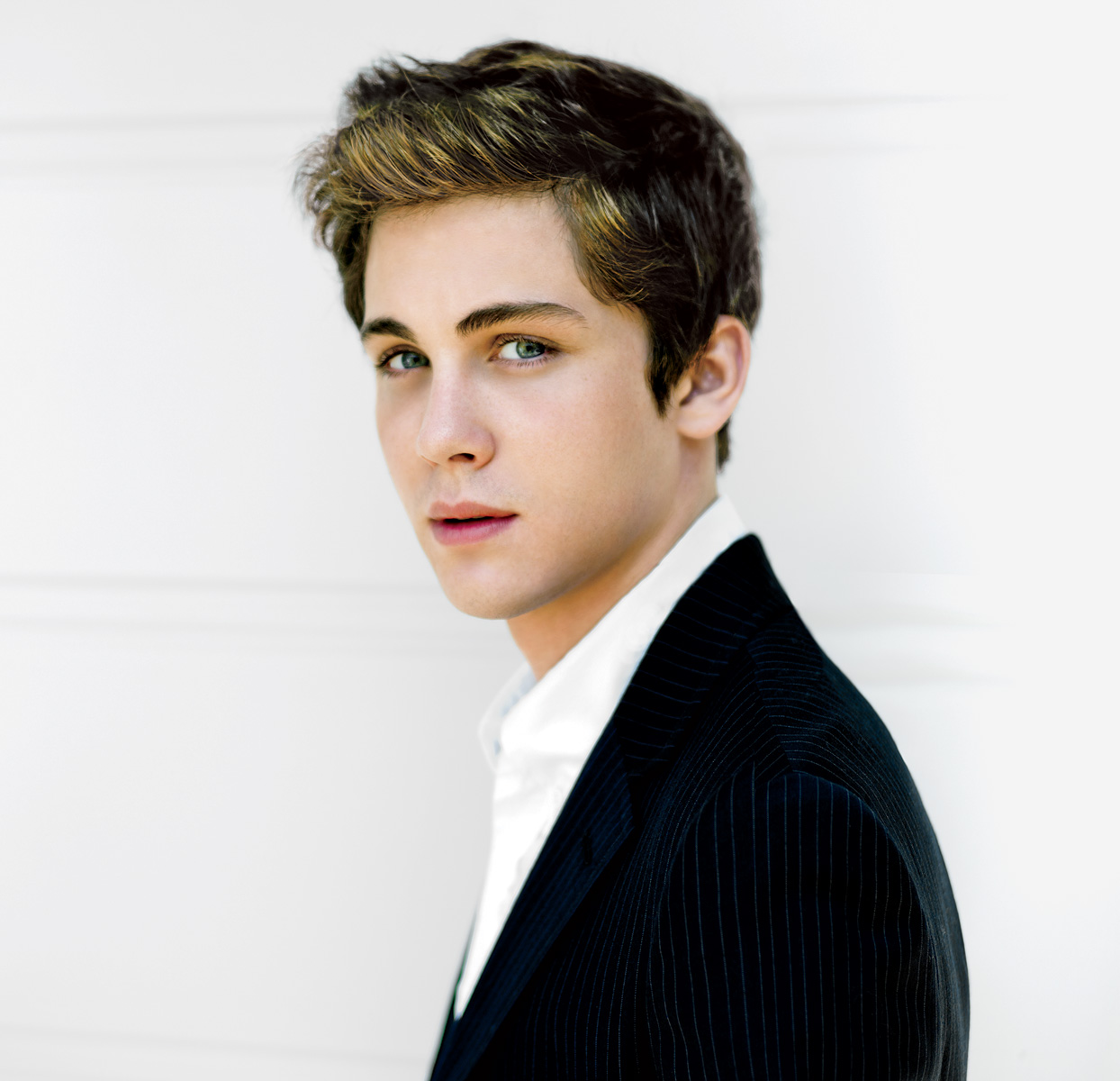 logan-lerman-pictures