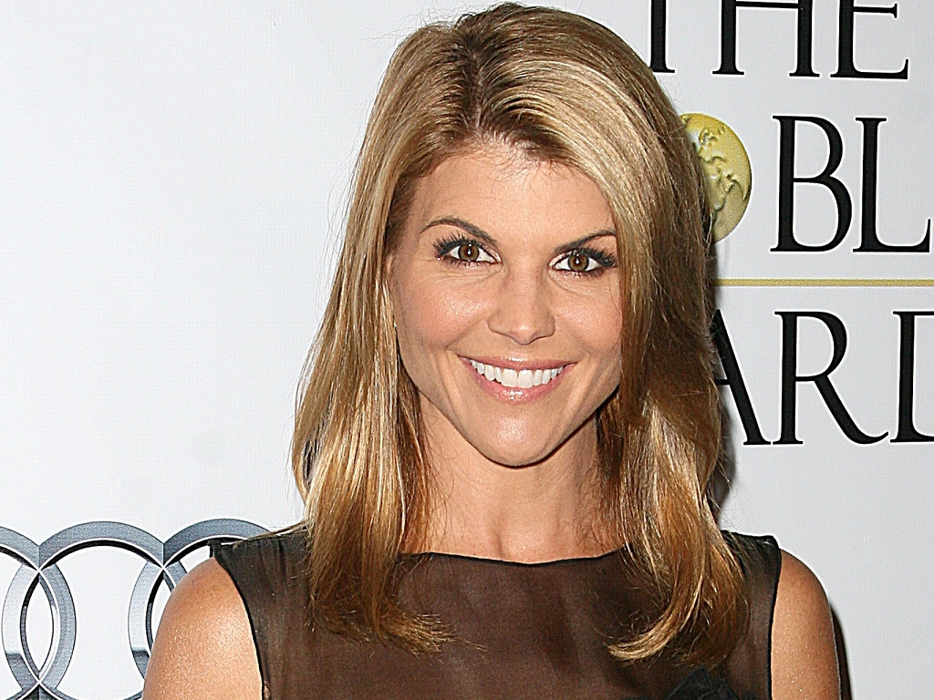 lori-loughlin-images