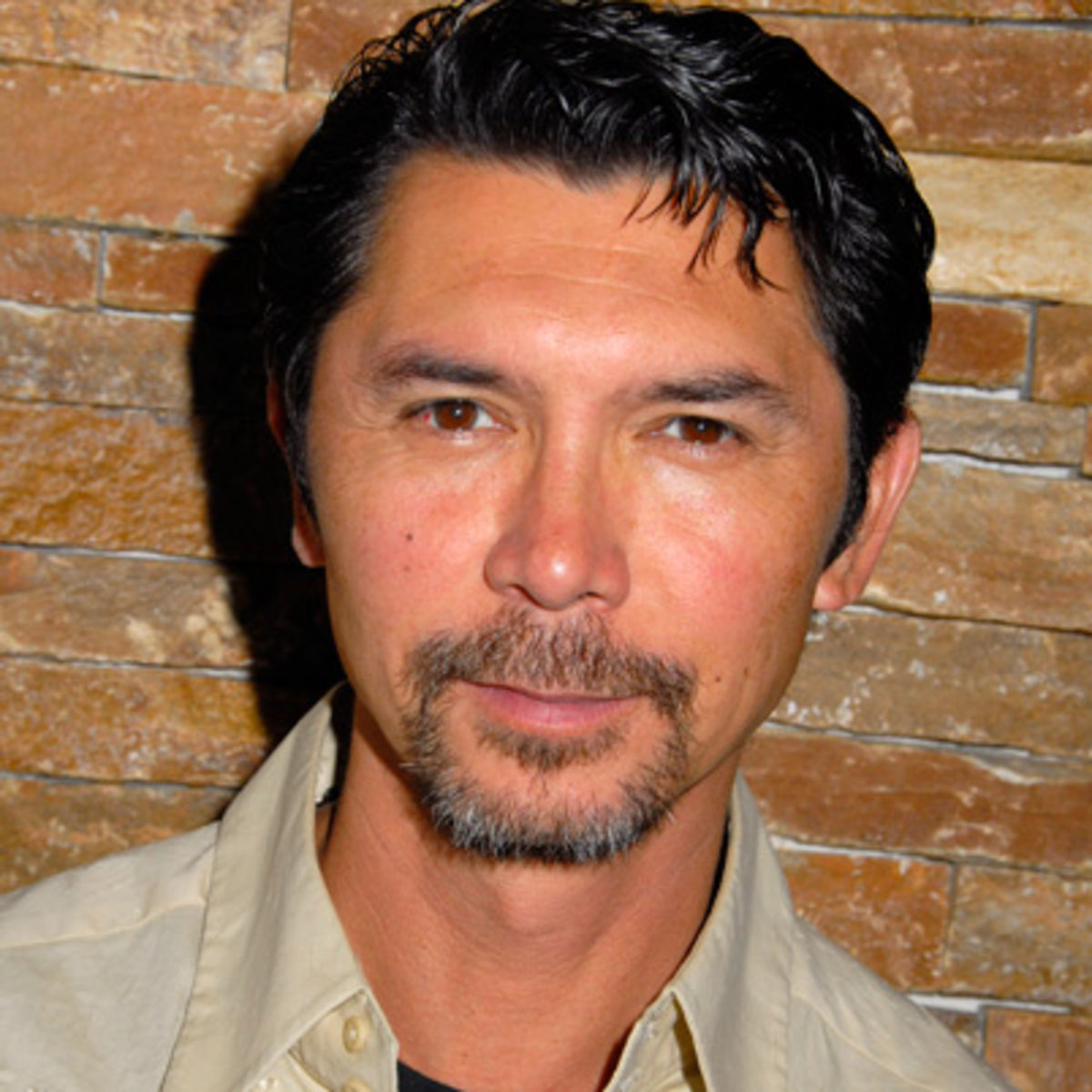 images-of-lou-diamond-phillips