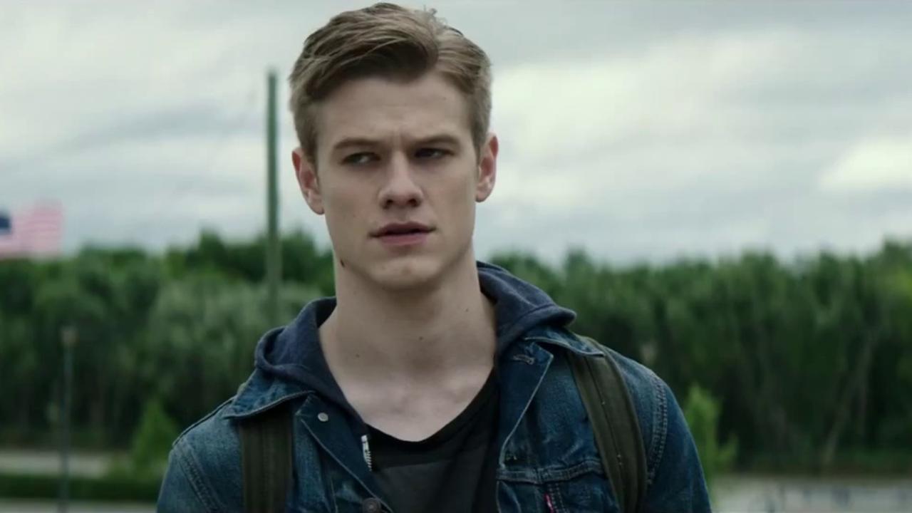 Lucas Till Pictures 20