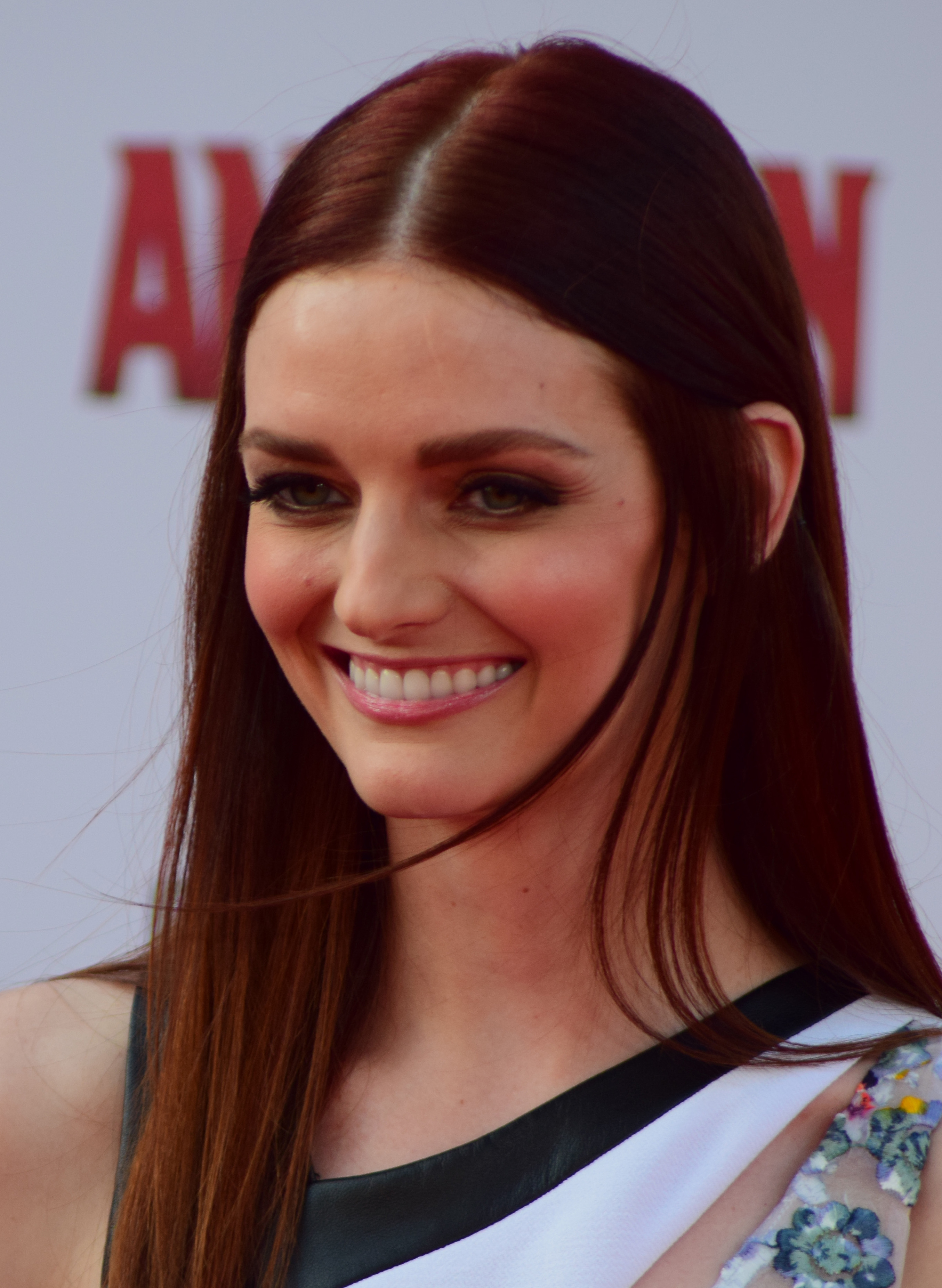 lydia-hearst-pictures