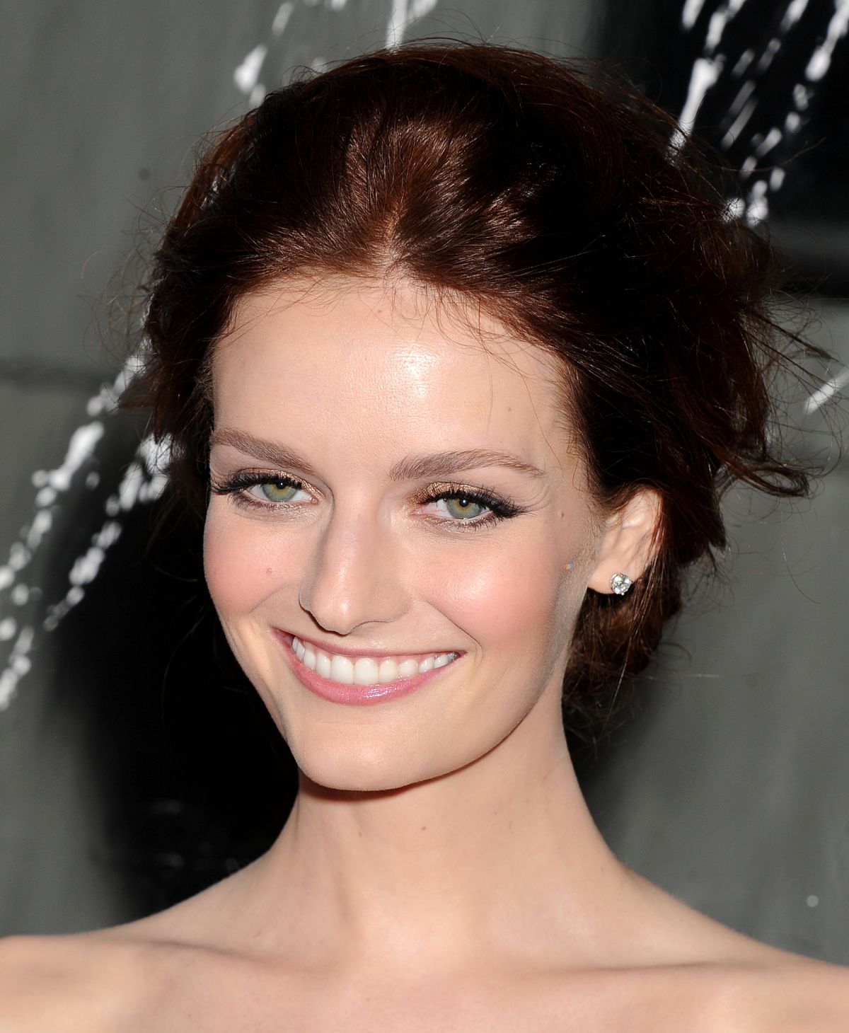 lydia-hearst-summertime