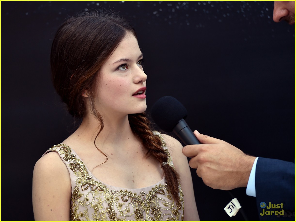 mackenzie-foy-net-worth