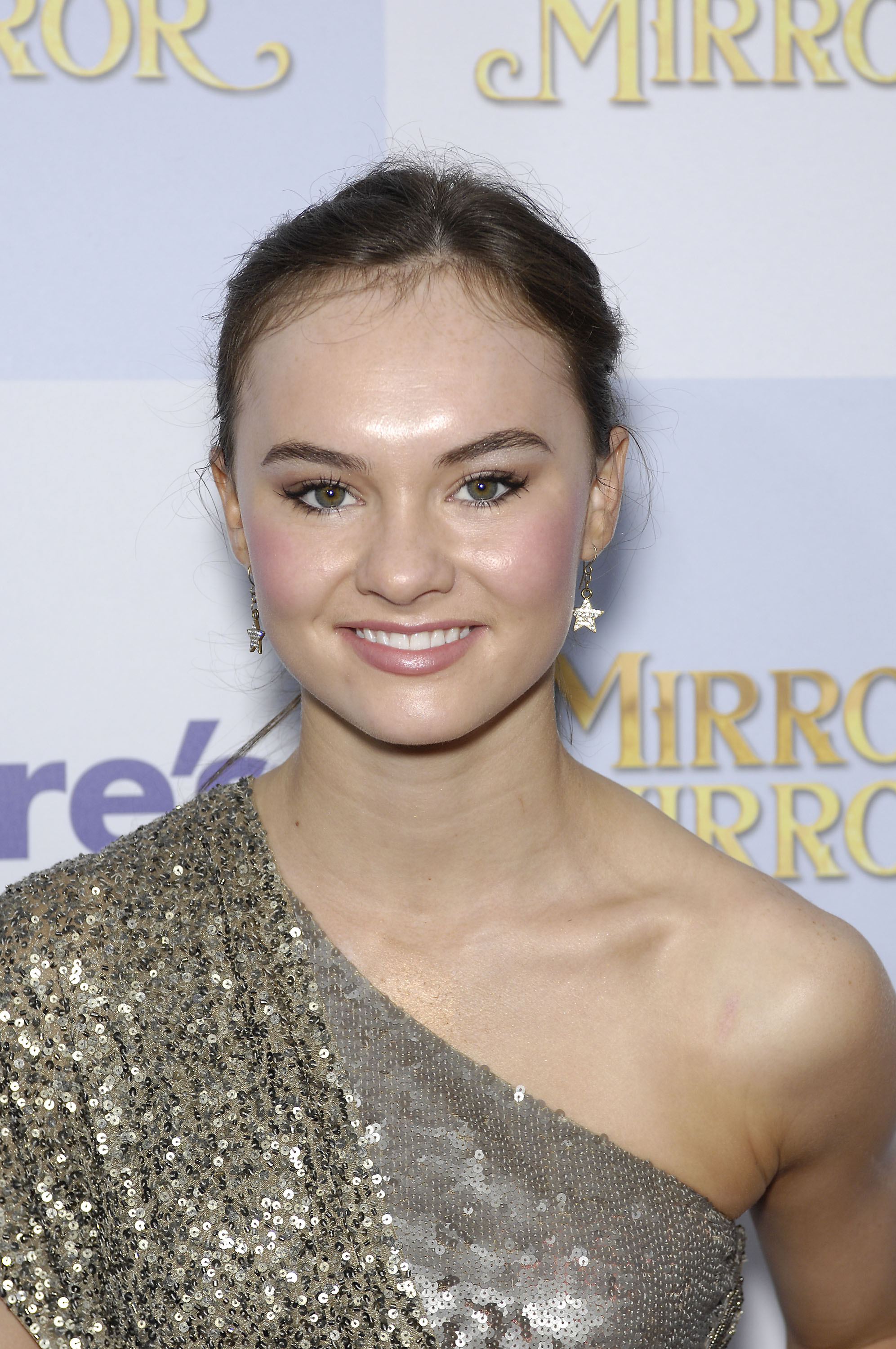 madeline-carroll-kids