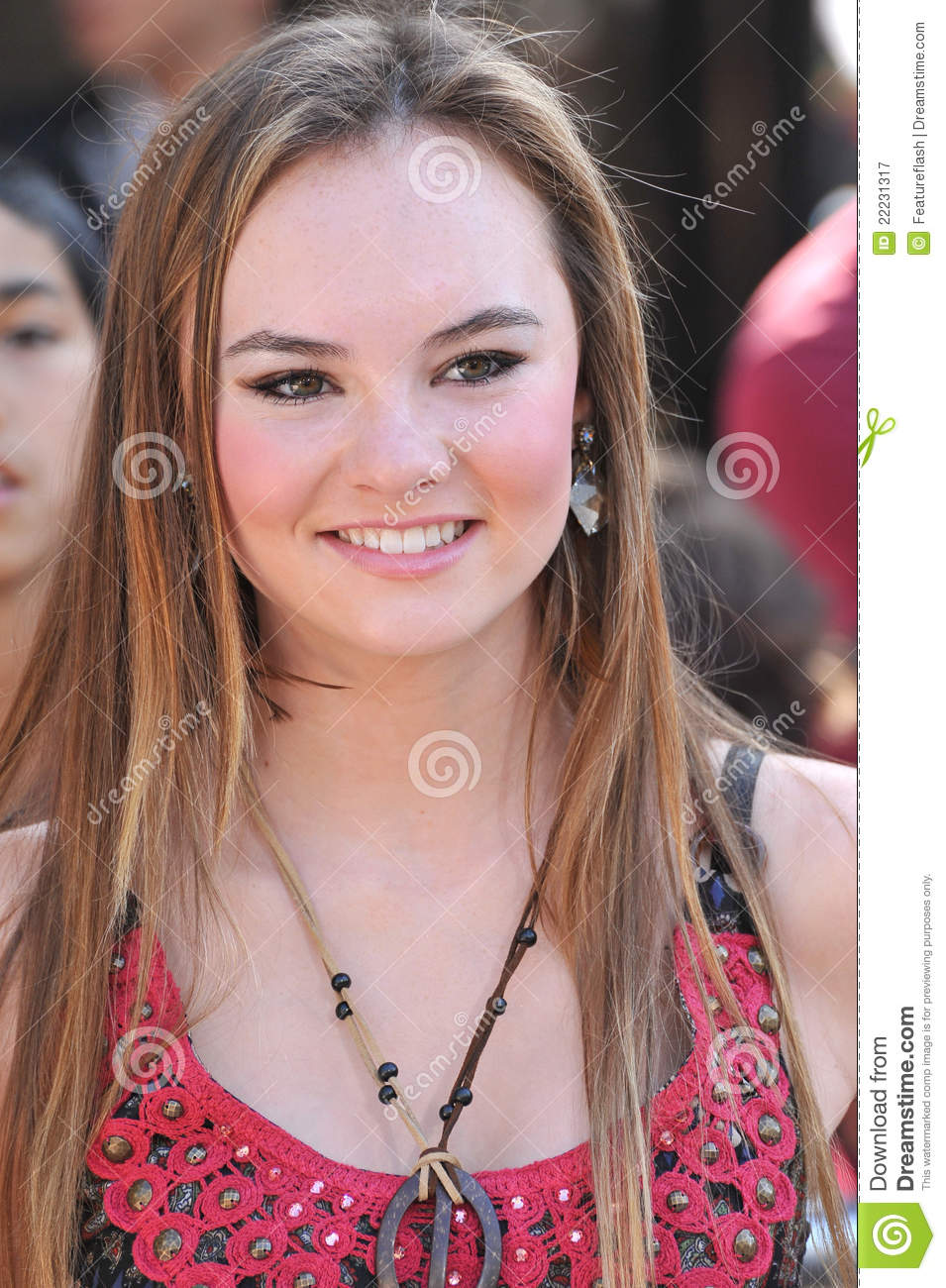 madeline-carroll-parents