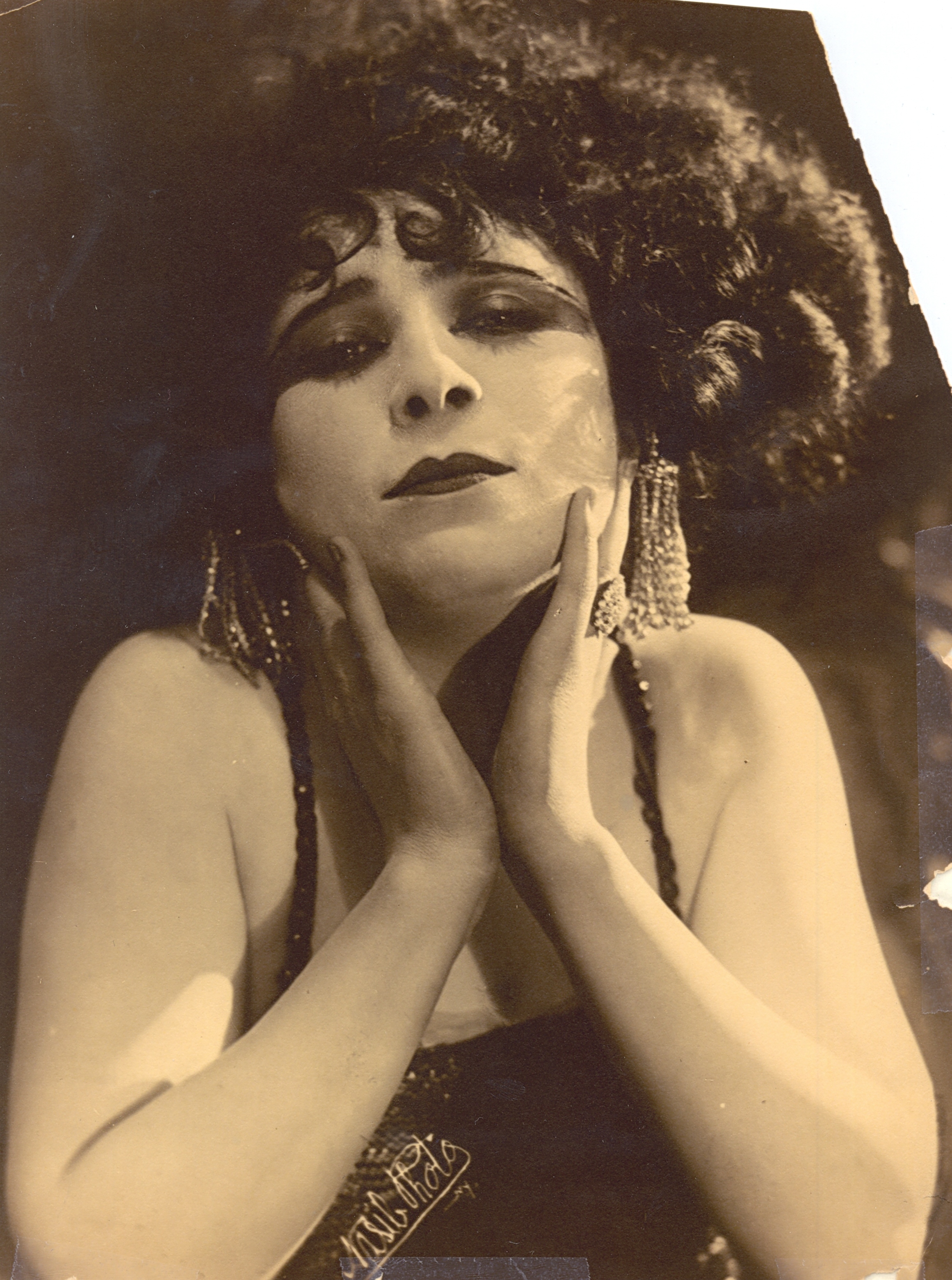 best-pictures-of-mae-west