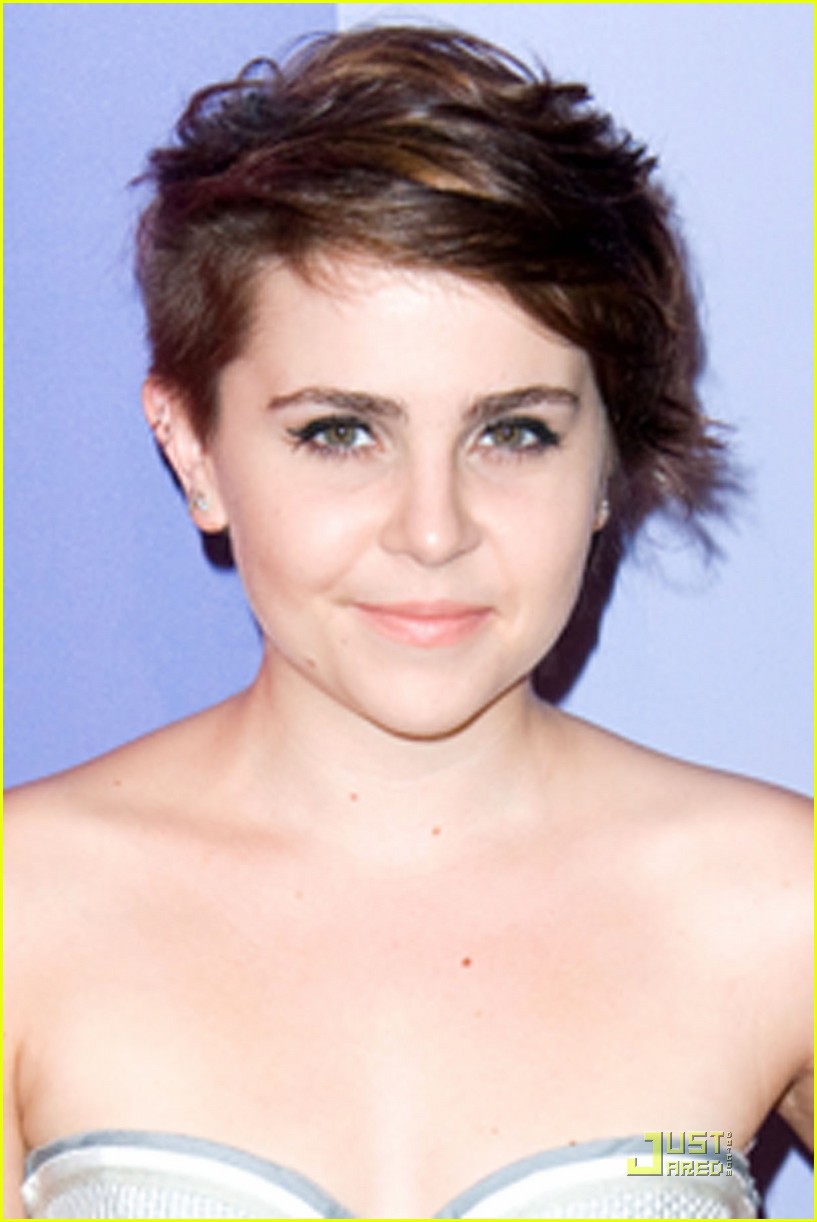 mae-whitman-house