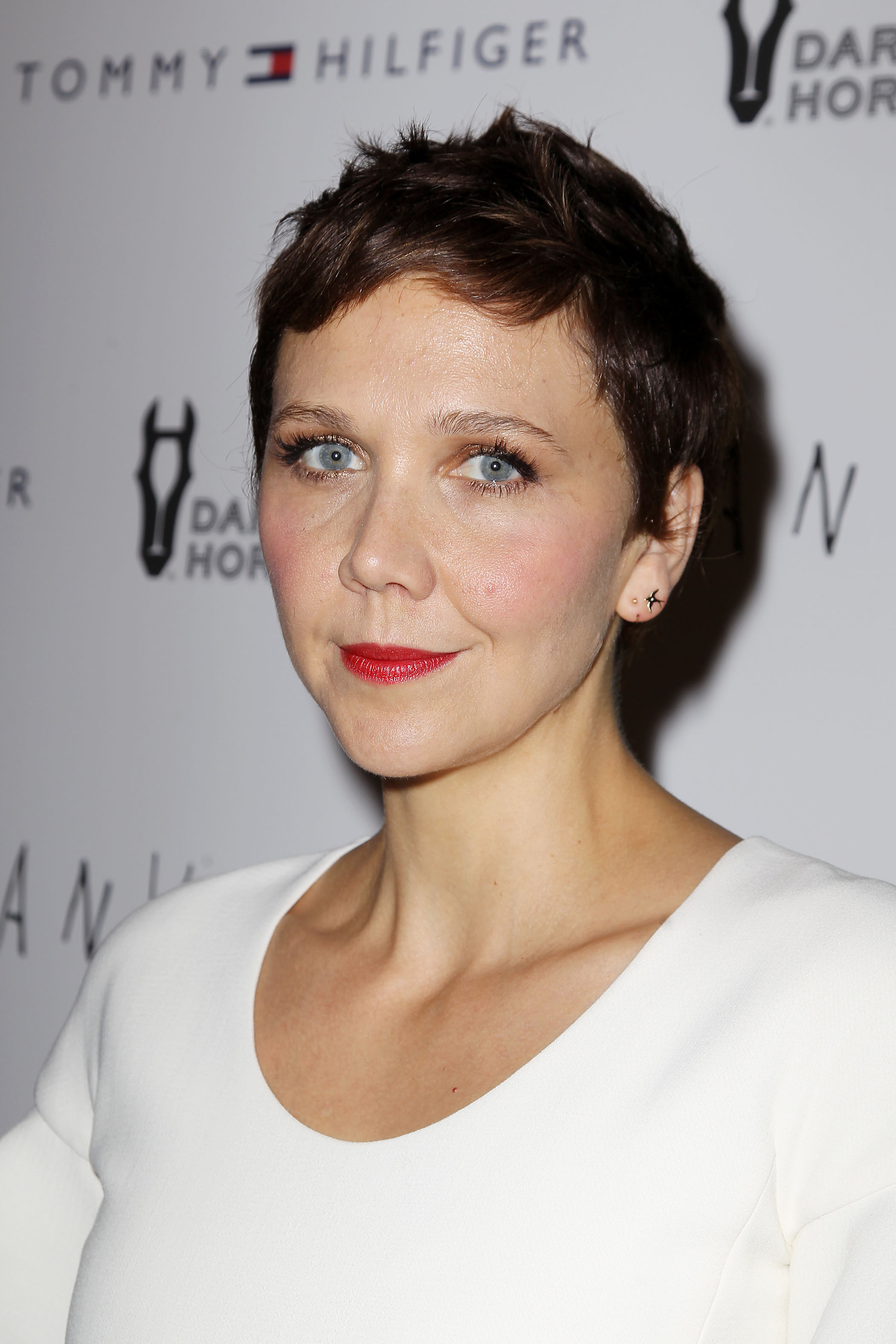 maggie-gyllenhaal-party