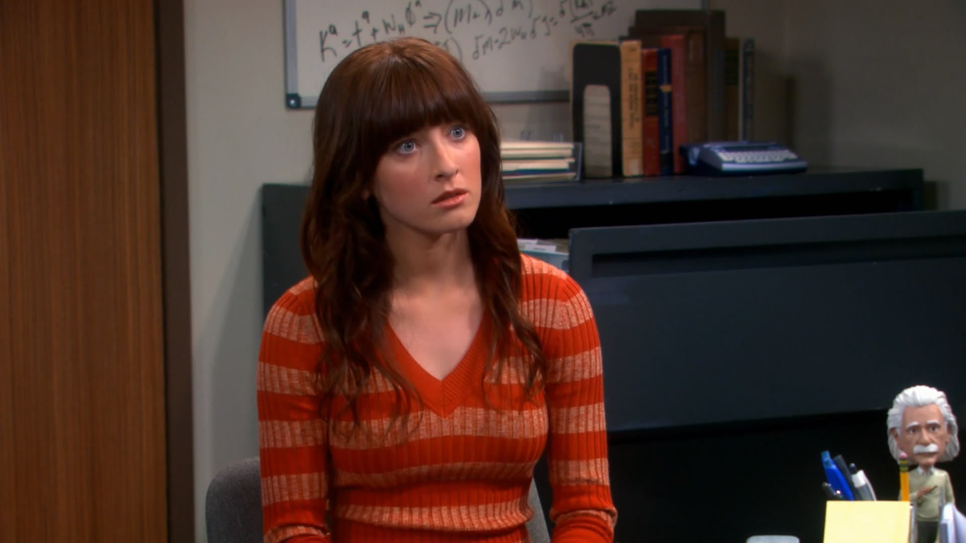 margo-harshman-hd-wallpaper