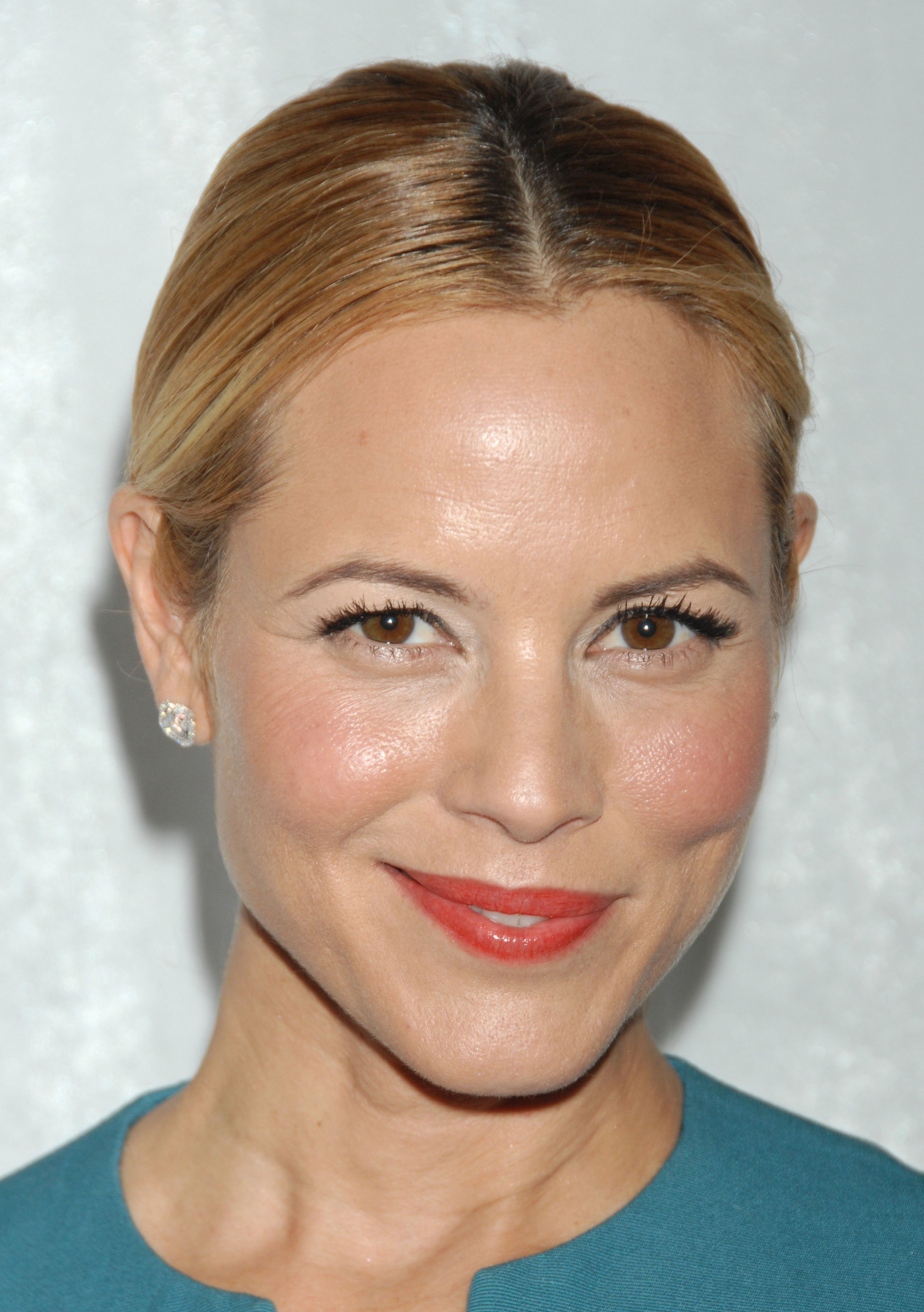 maria-bello-net-worth