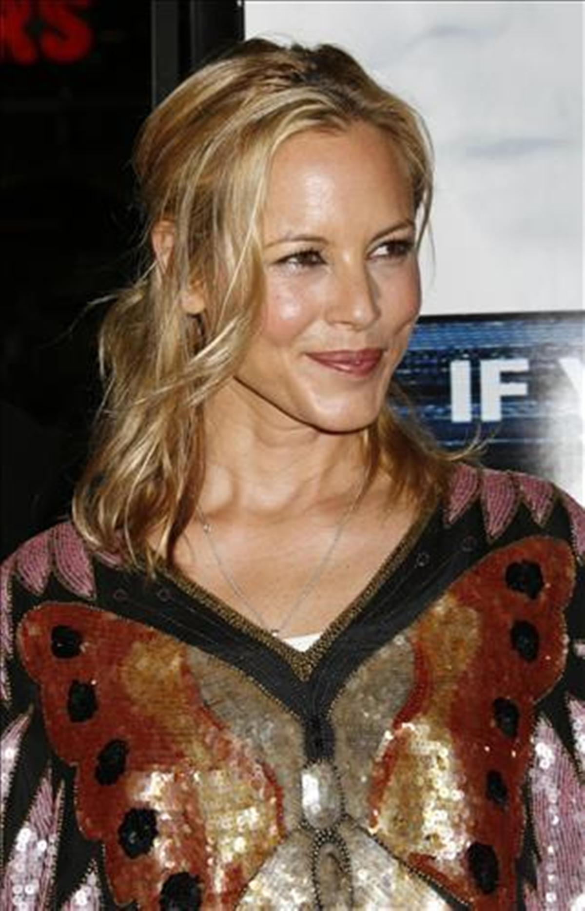 maria-bello-young