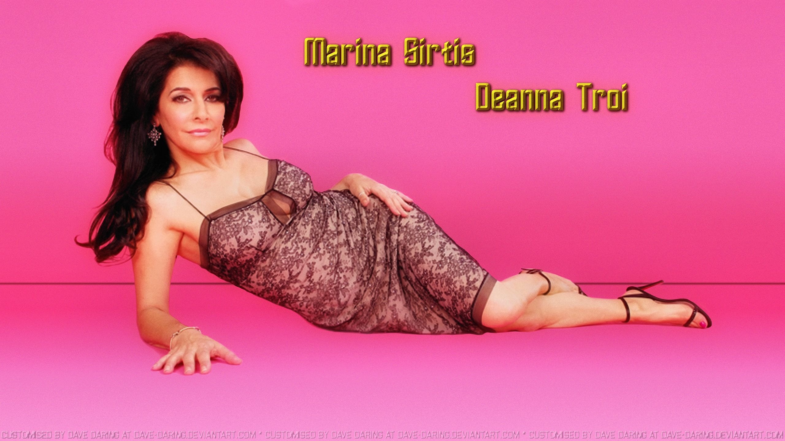 marina-sirtis-photos