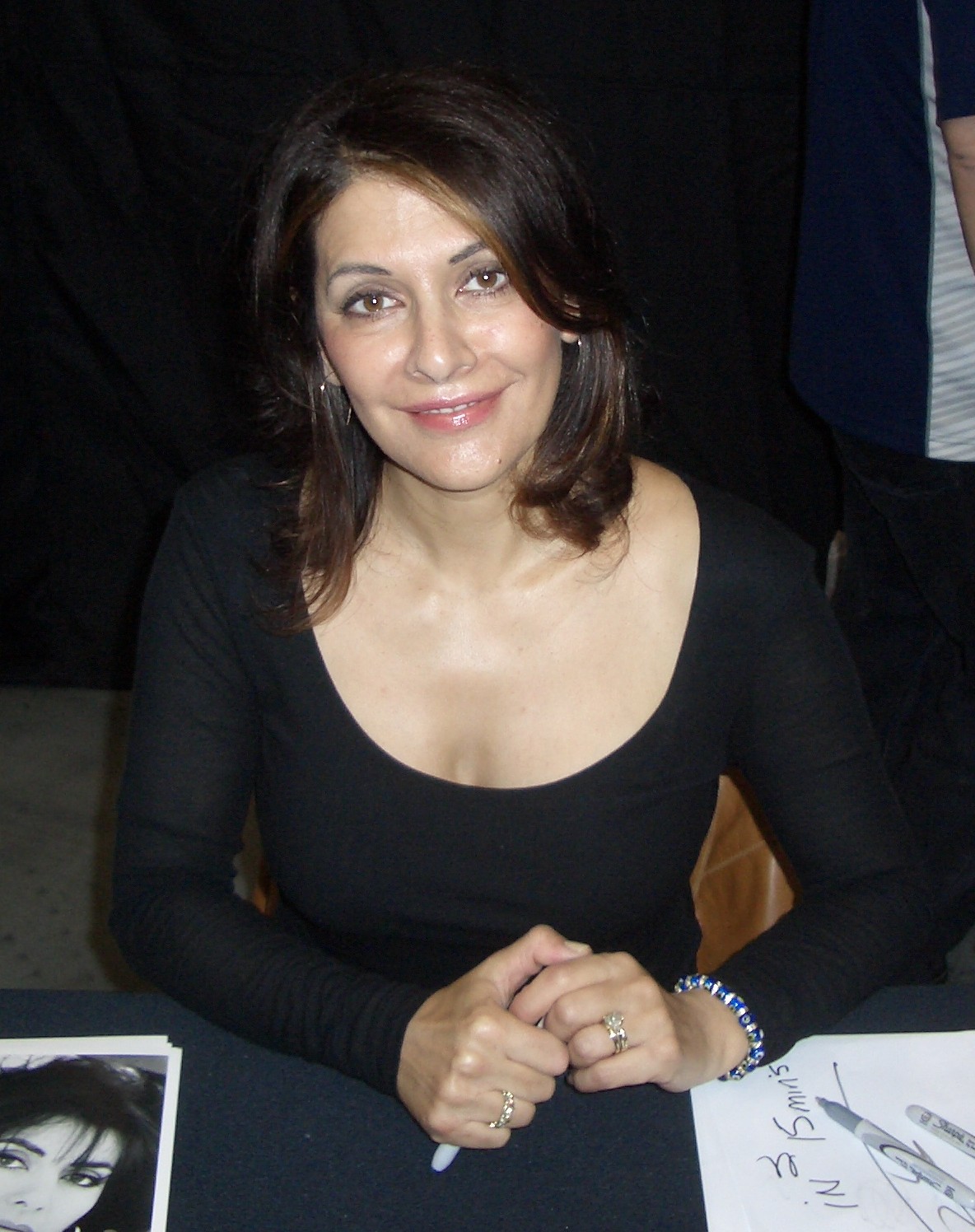 marina-sirtis-wallpapers