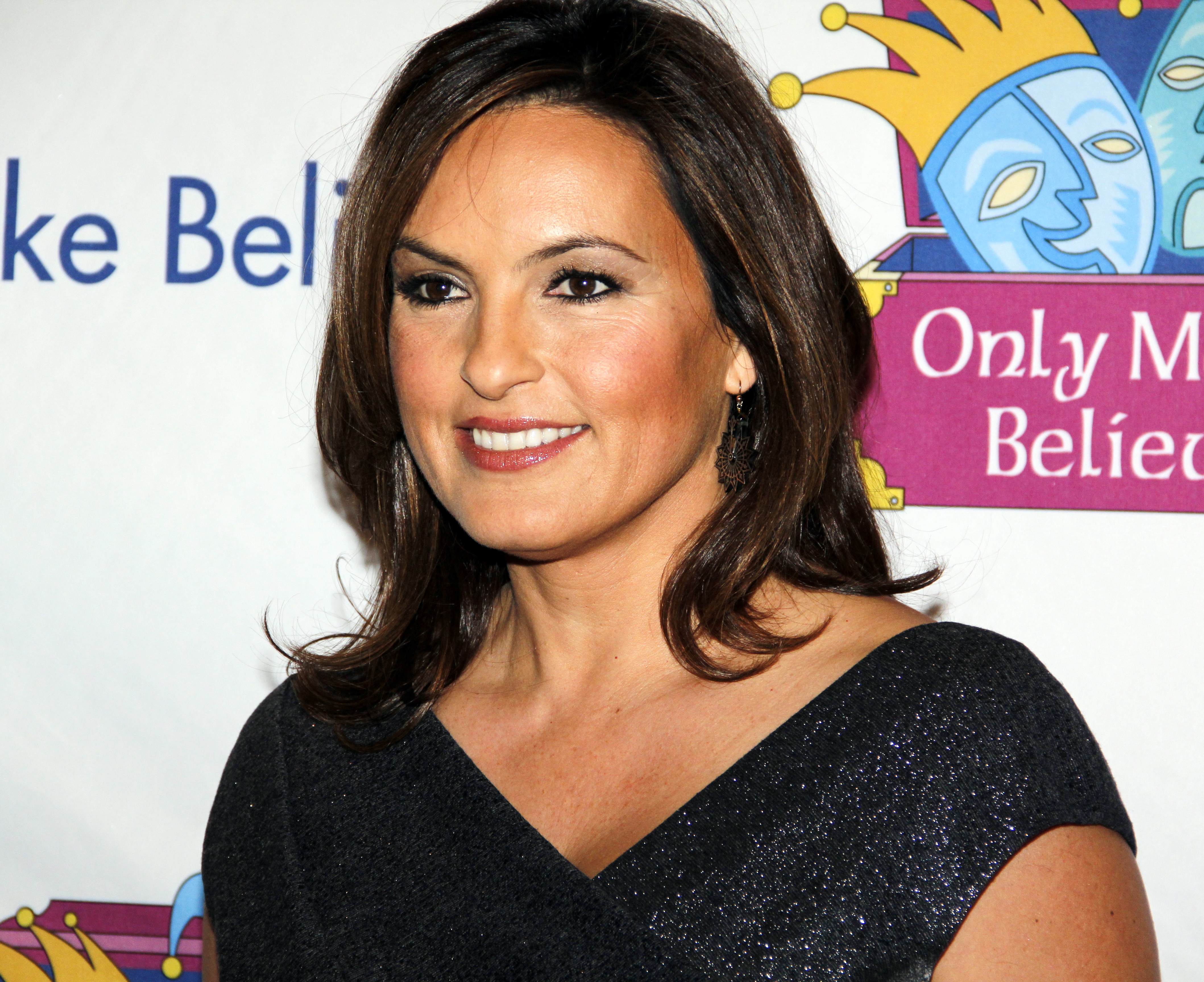 mariska-hargitay-wedding