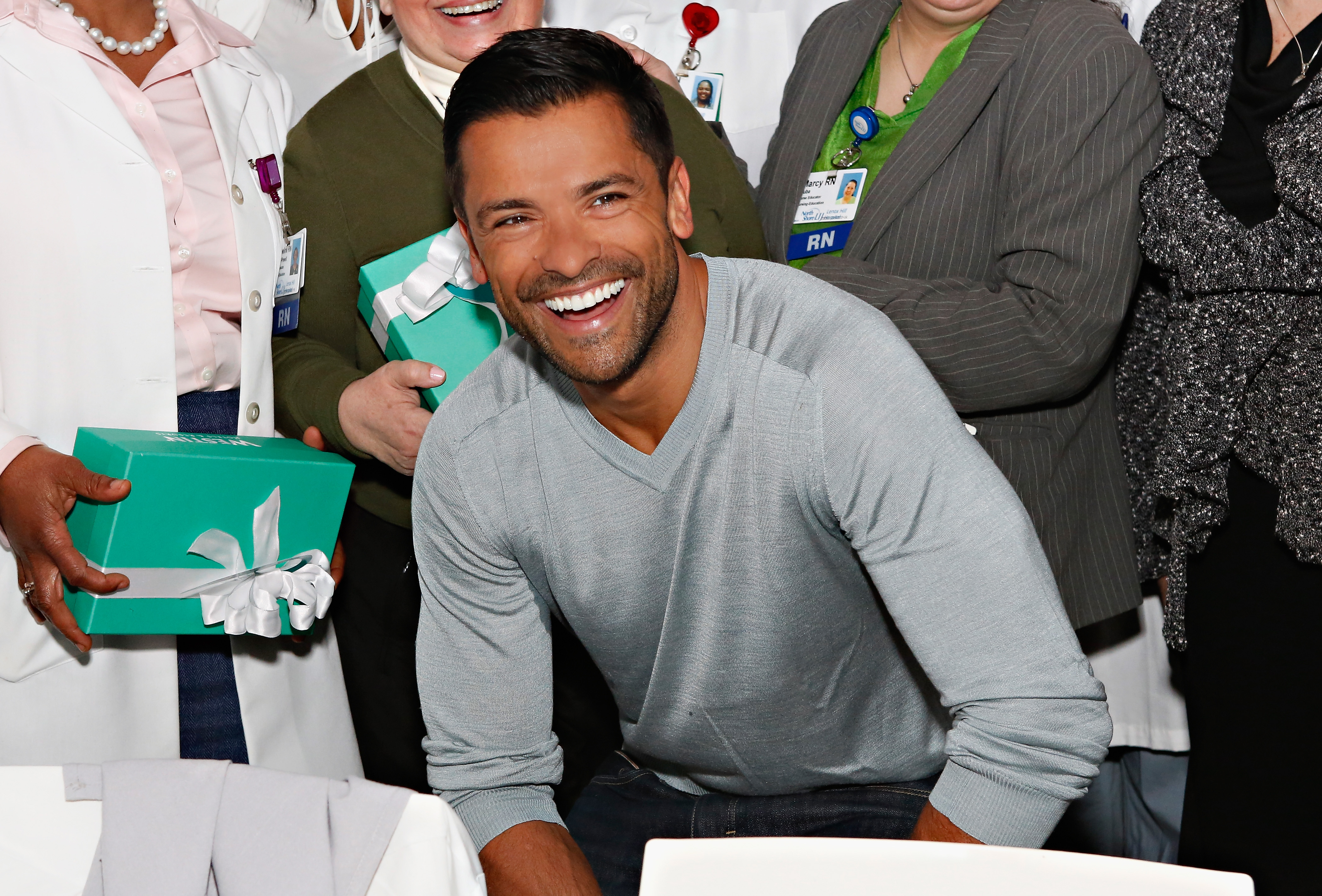 mark-consuelos-wallpapers