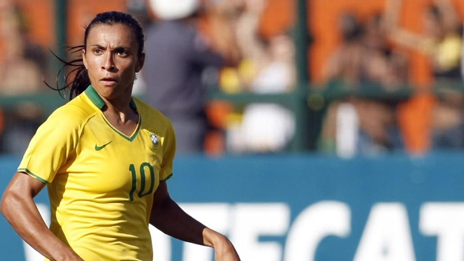 pictures-of-marta-golden