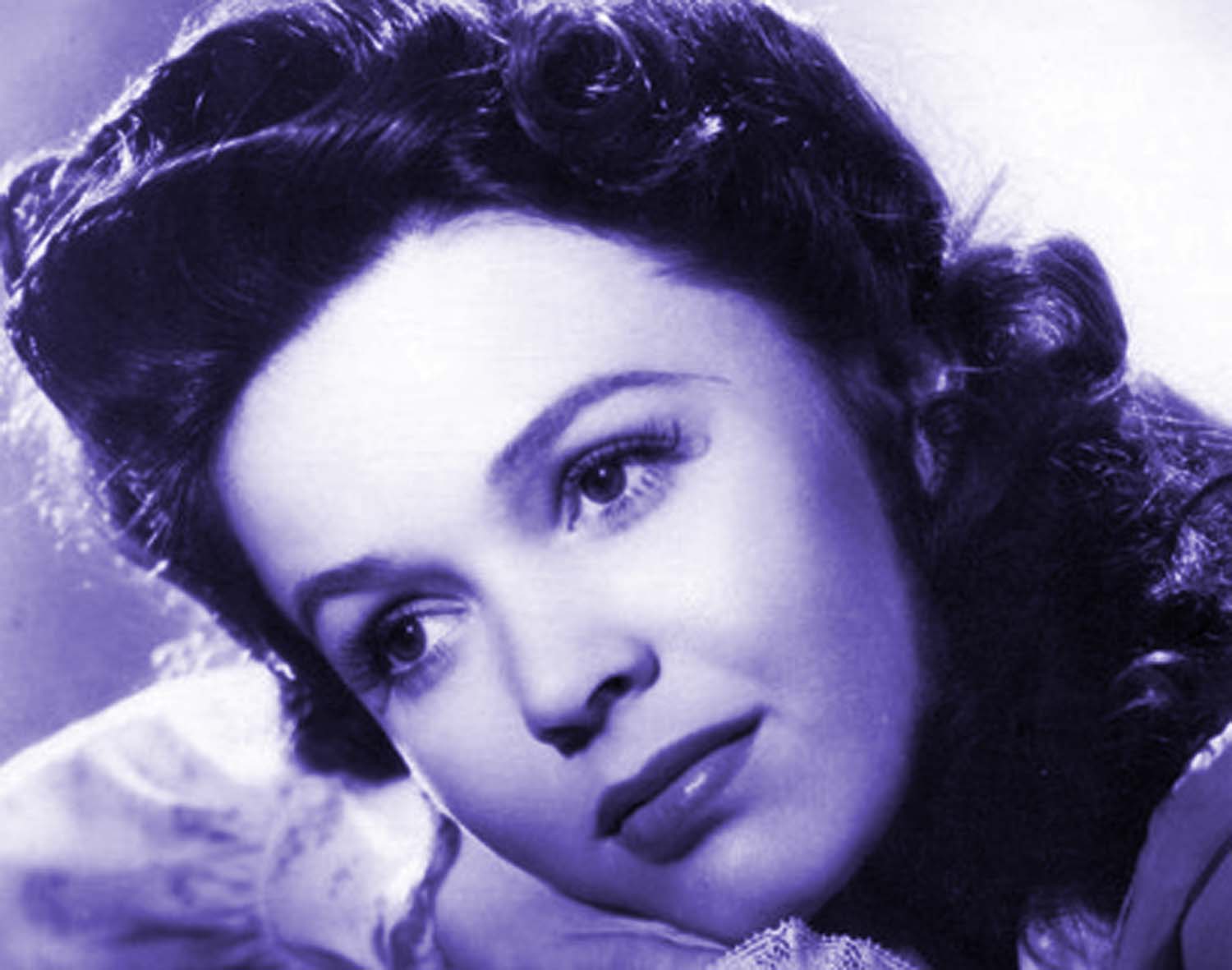 best pictures of mary anderson actress born 1918. 