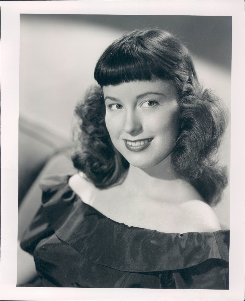 Mary Lee Actress