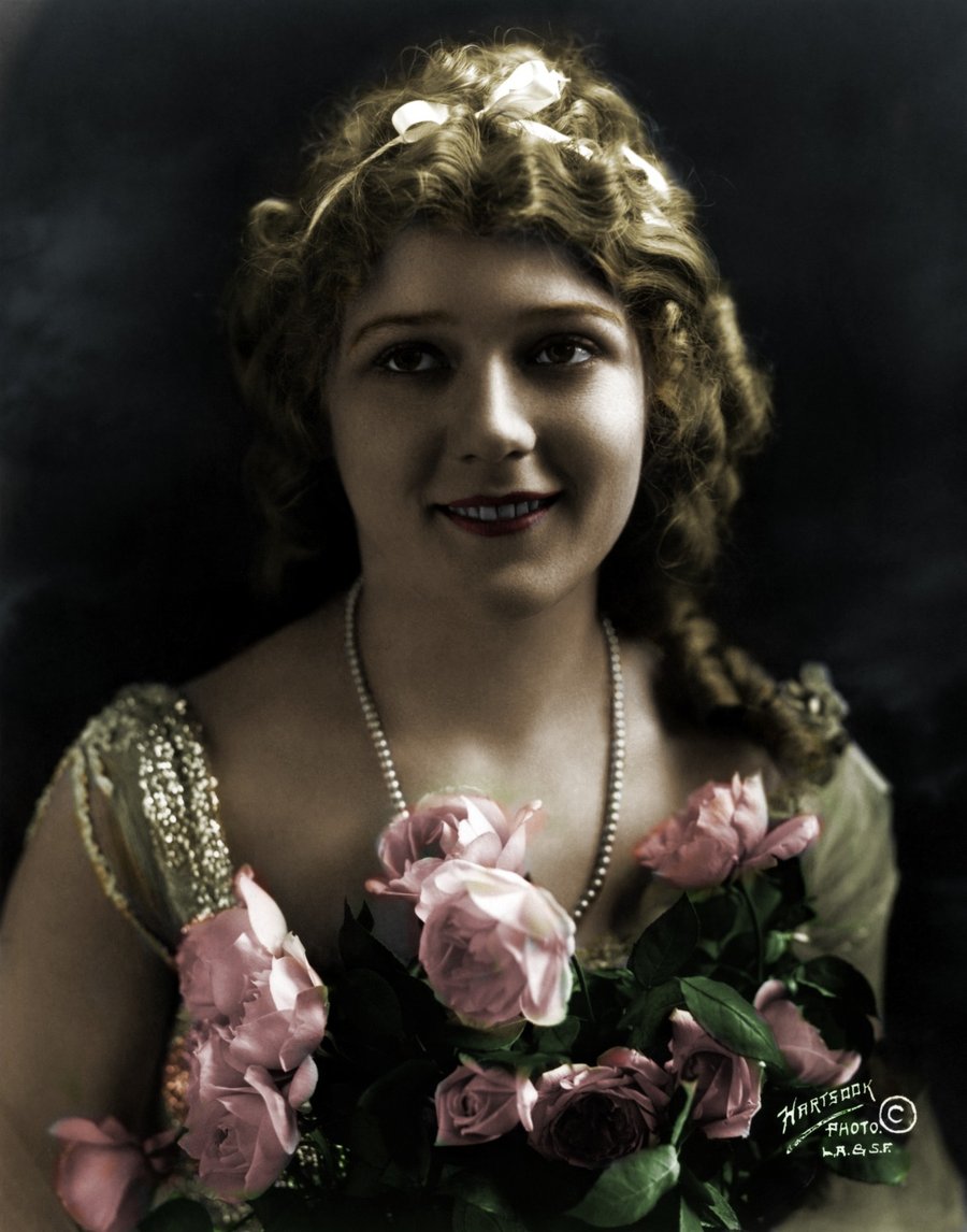 mary-pickford-house