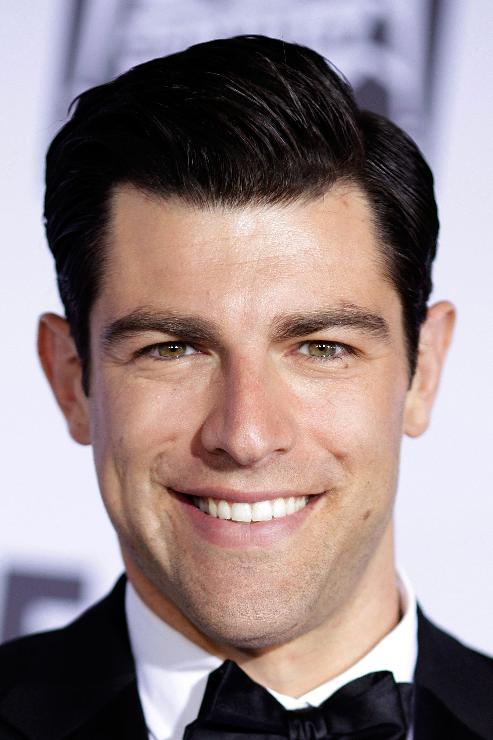 photos-of-max-greenfield