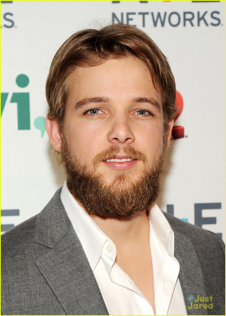 images-of-max-thieriot