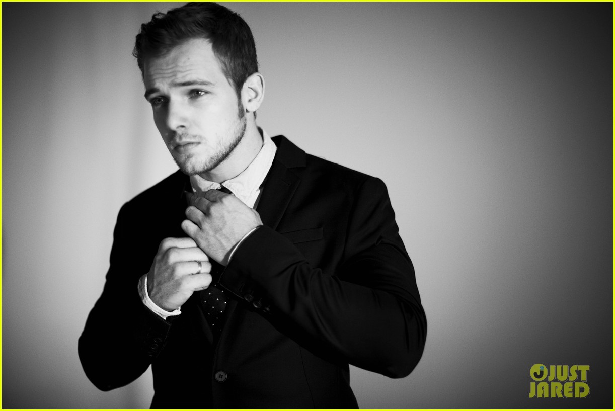 pictures-of-max-thieriot