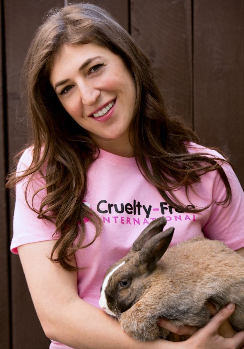 mayim-bialik-wallpaper