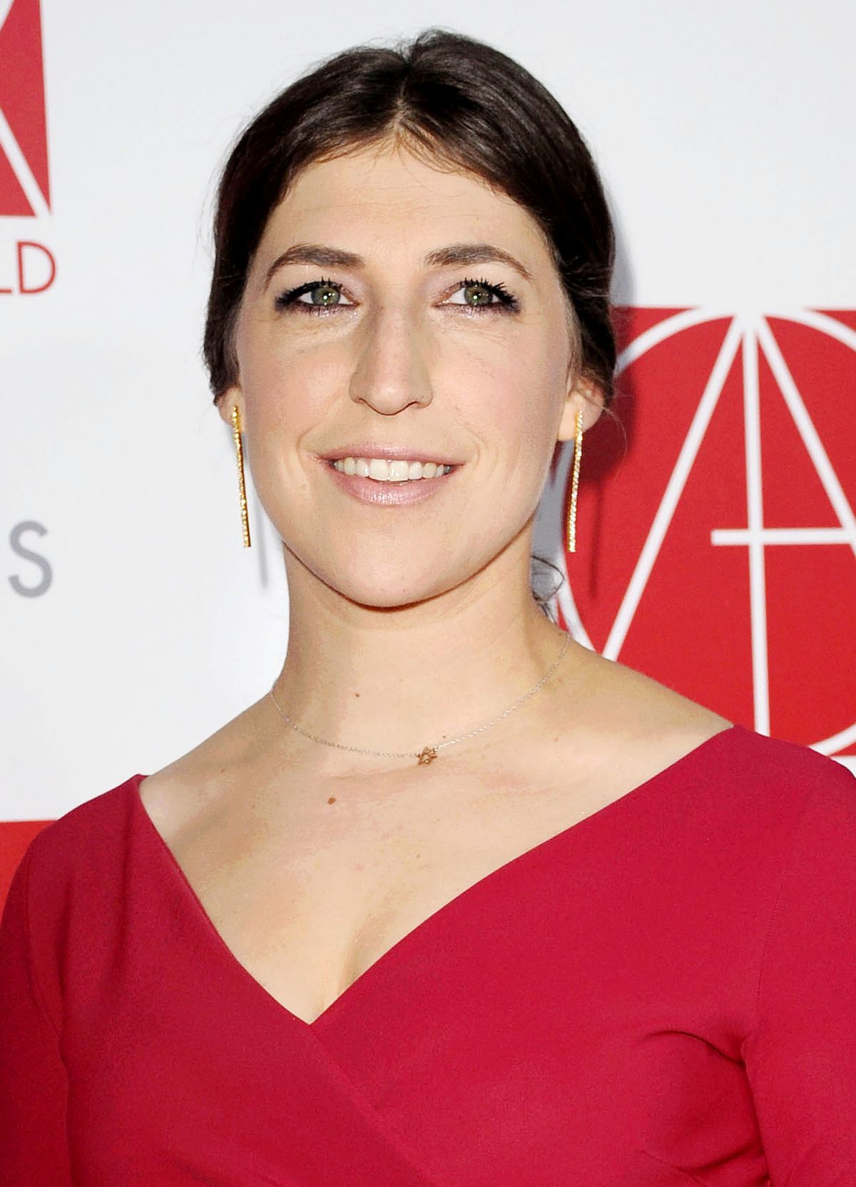 photos-of-mayim-bialik