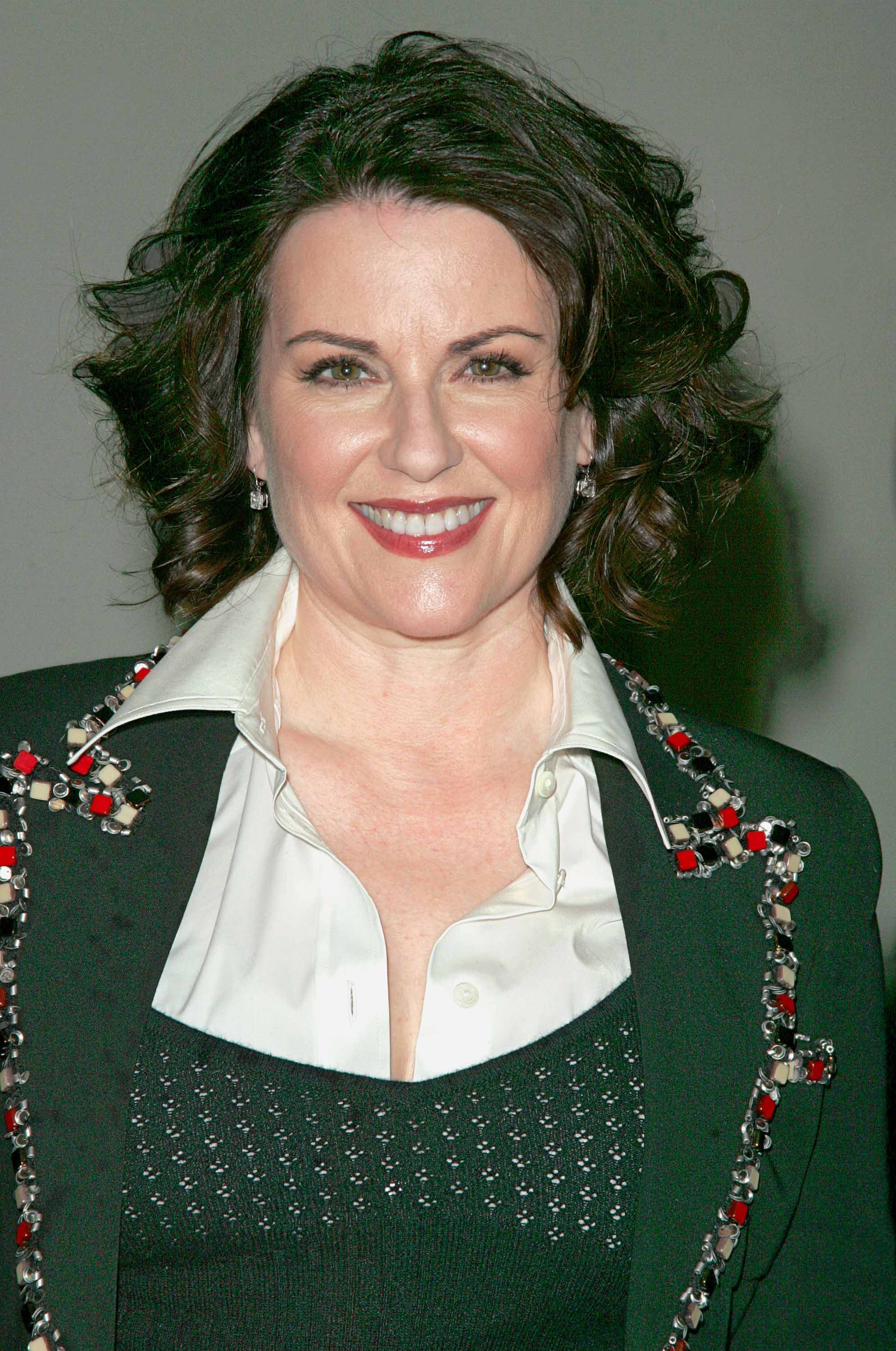 megan-mullally-scandal