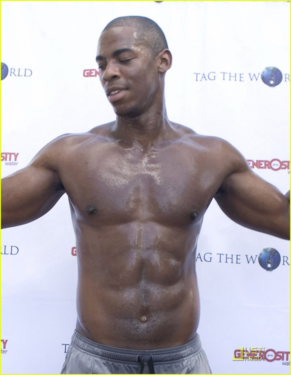 mehcad-brooks-family