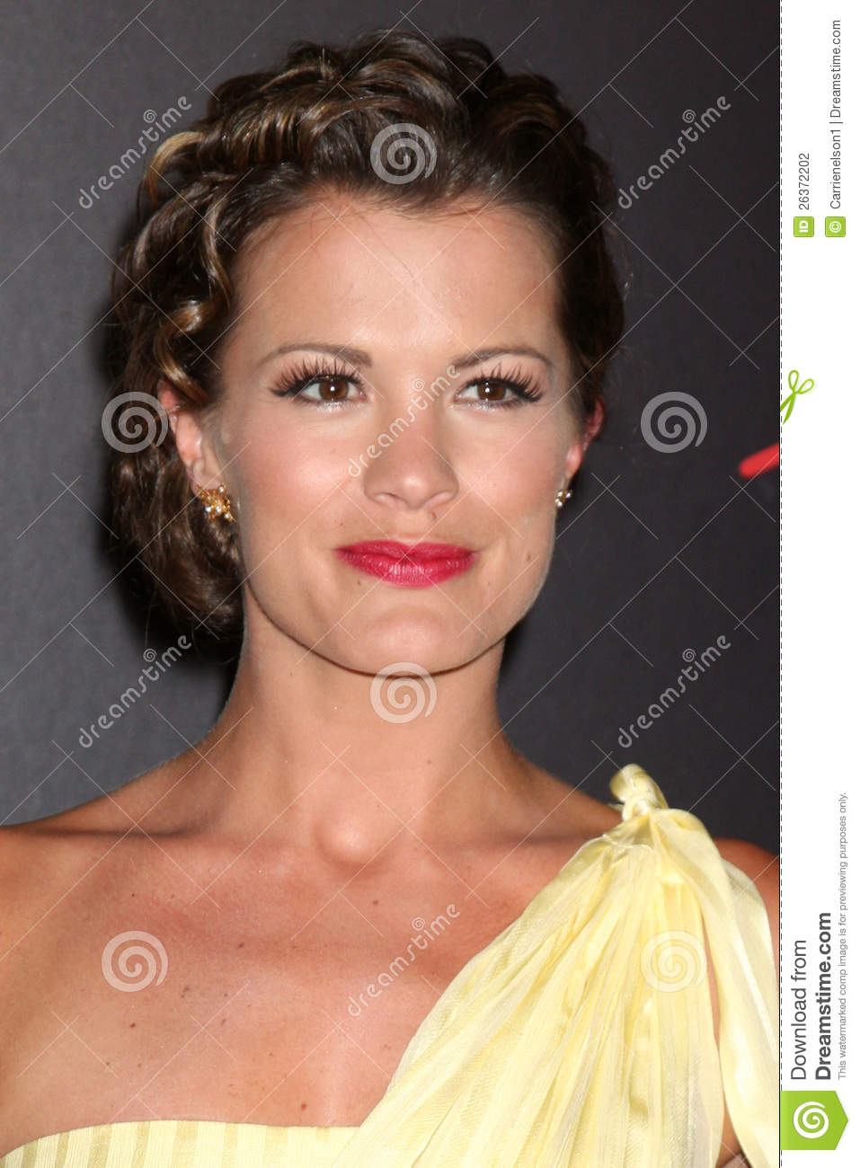 melissa-claire-egan-wallpapers