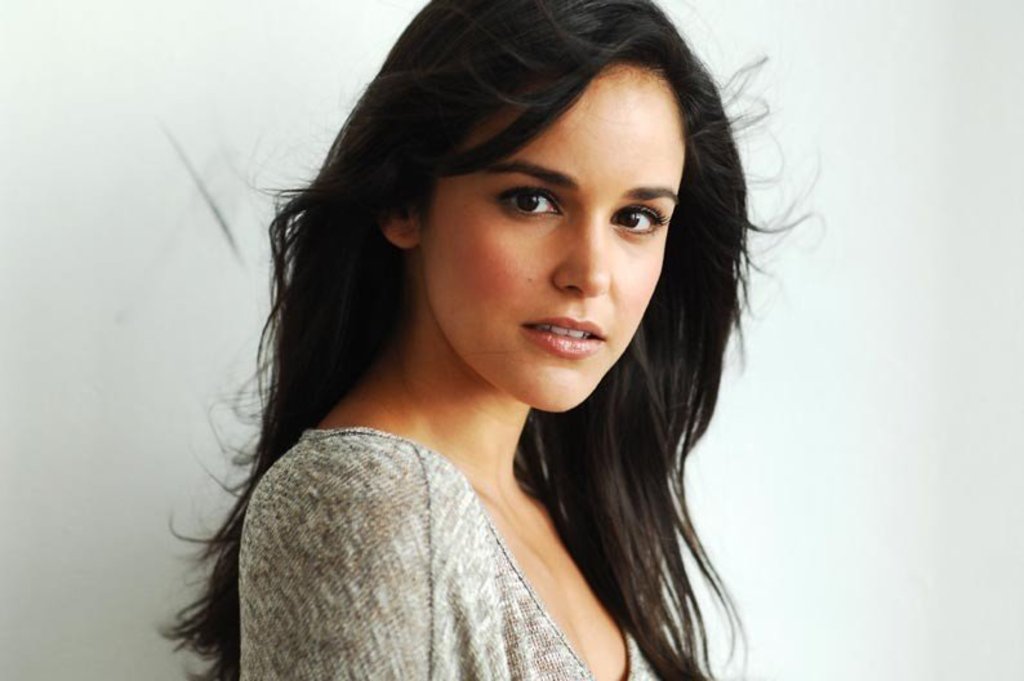 melissa-fumero-house