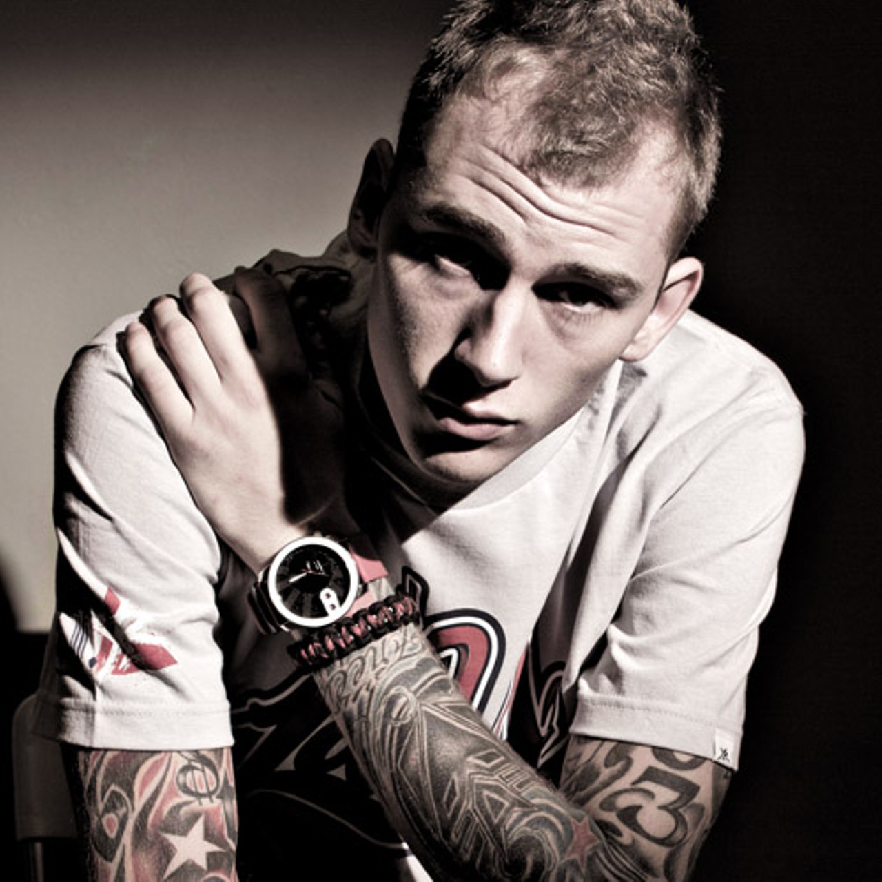 mgk-wallpaper