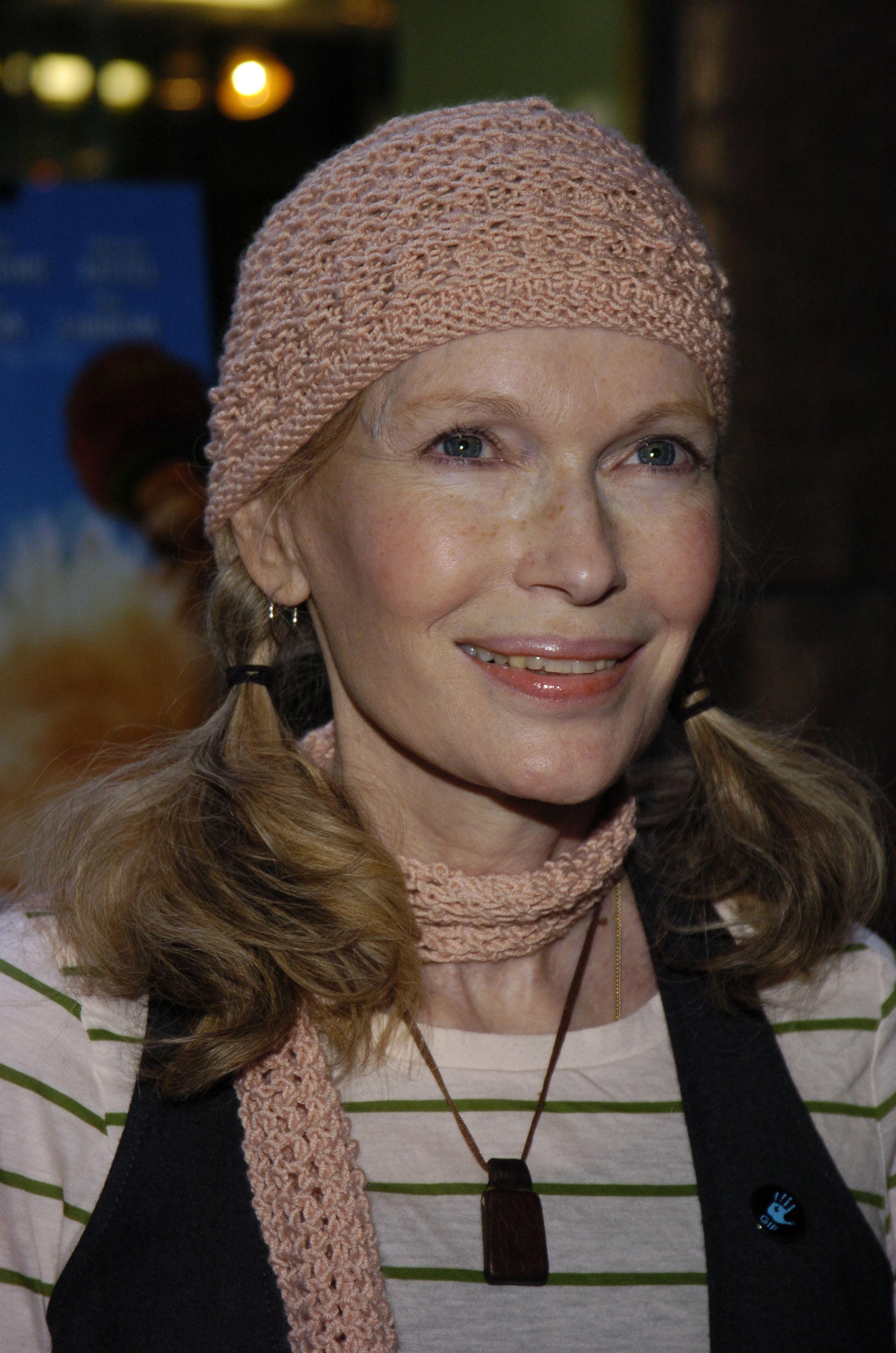 photos-of-mia-farrow