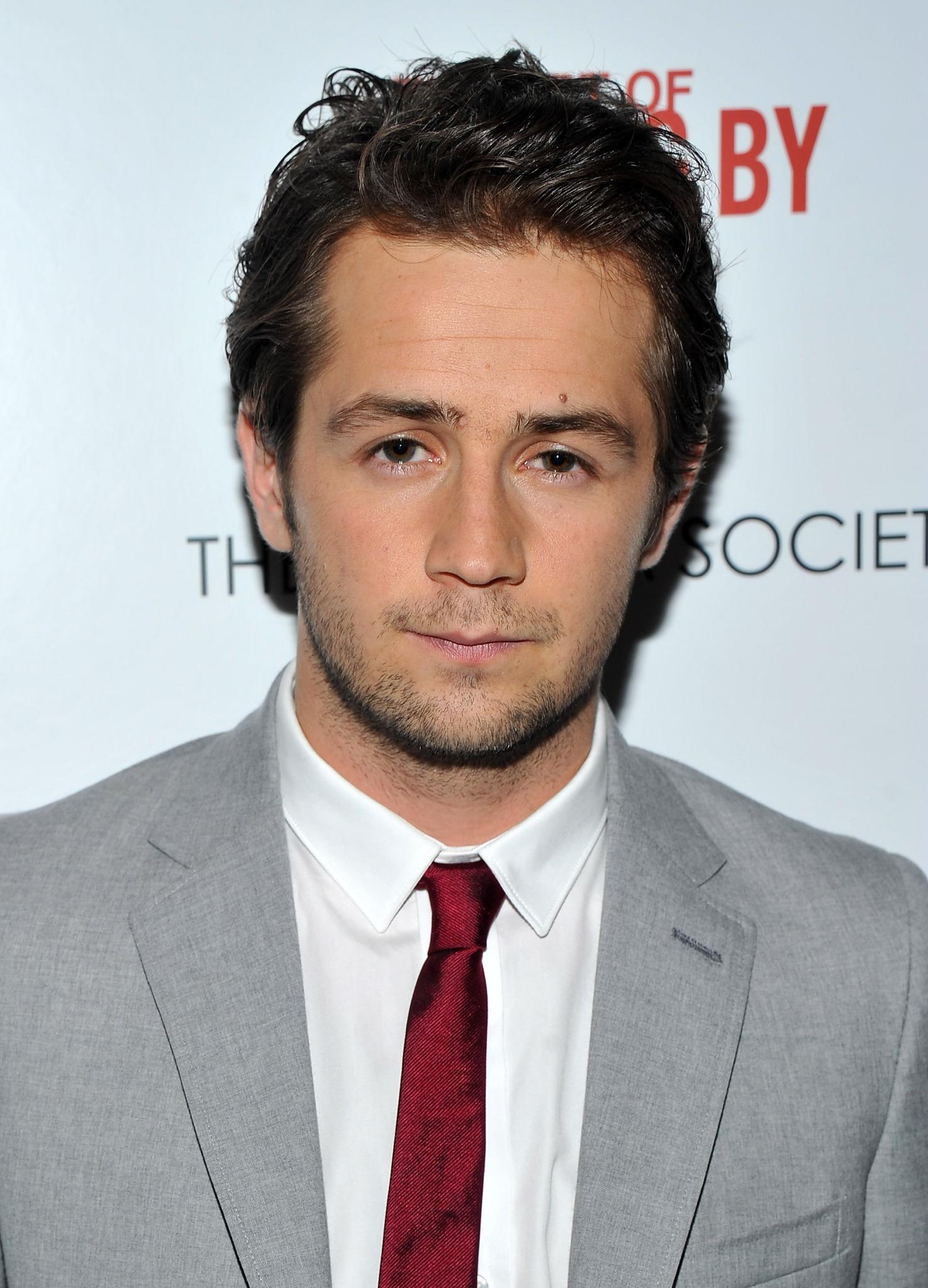 michael-angarano-pictures